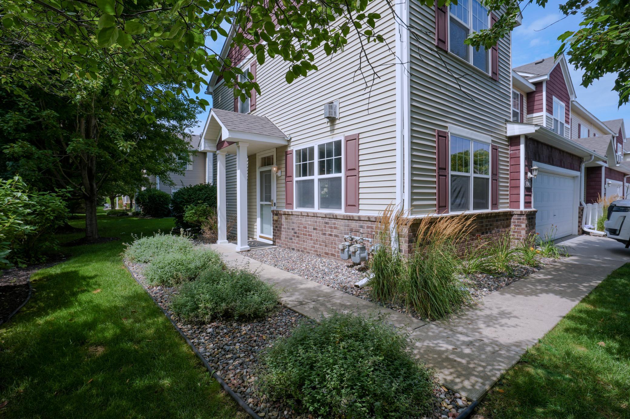 1919 Sierra Drive Unit: 1401