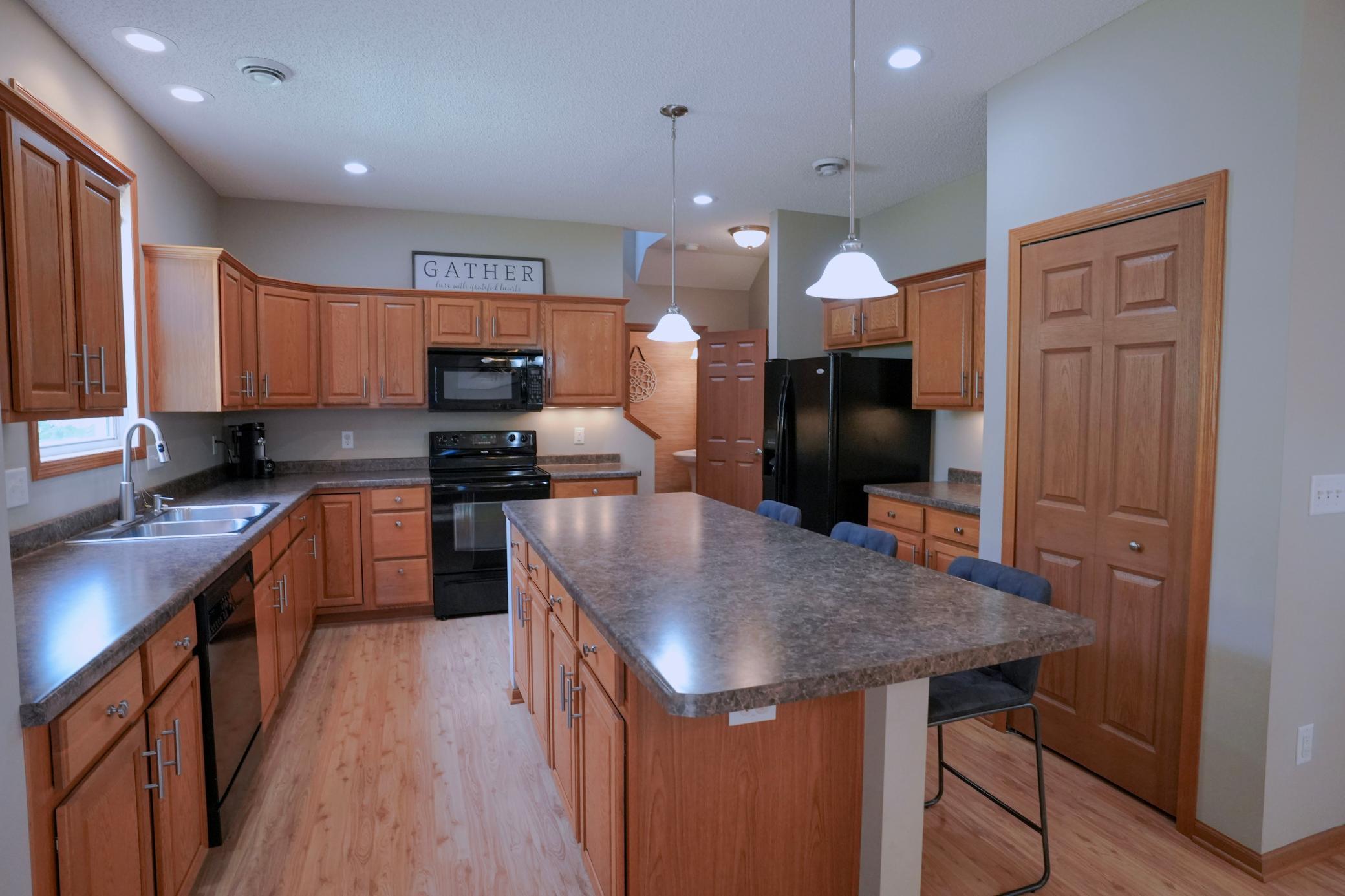1919 Sierra Drive Unit: 1401