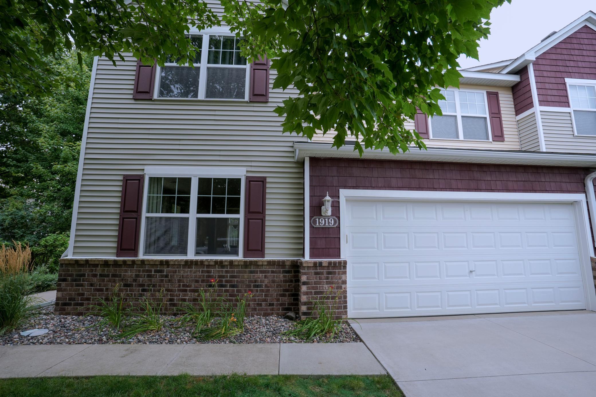 1919 Sierra Drive Unit: 1401