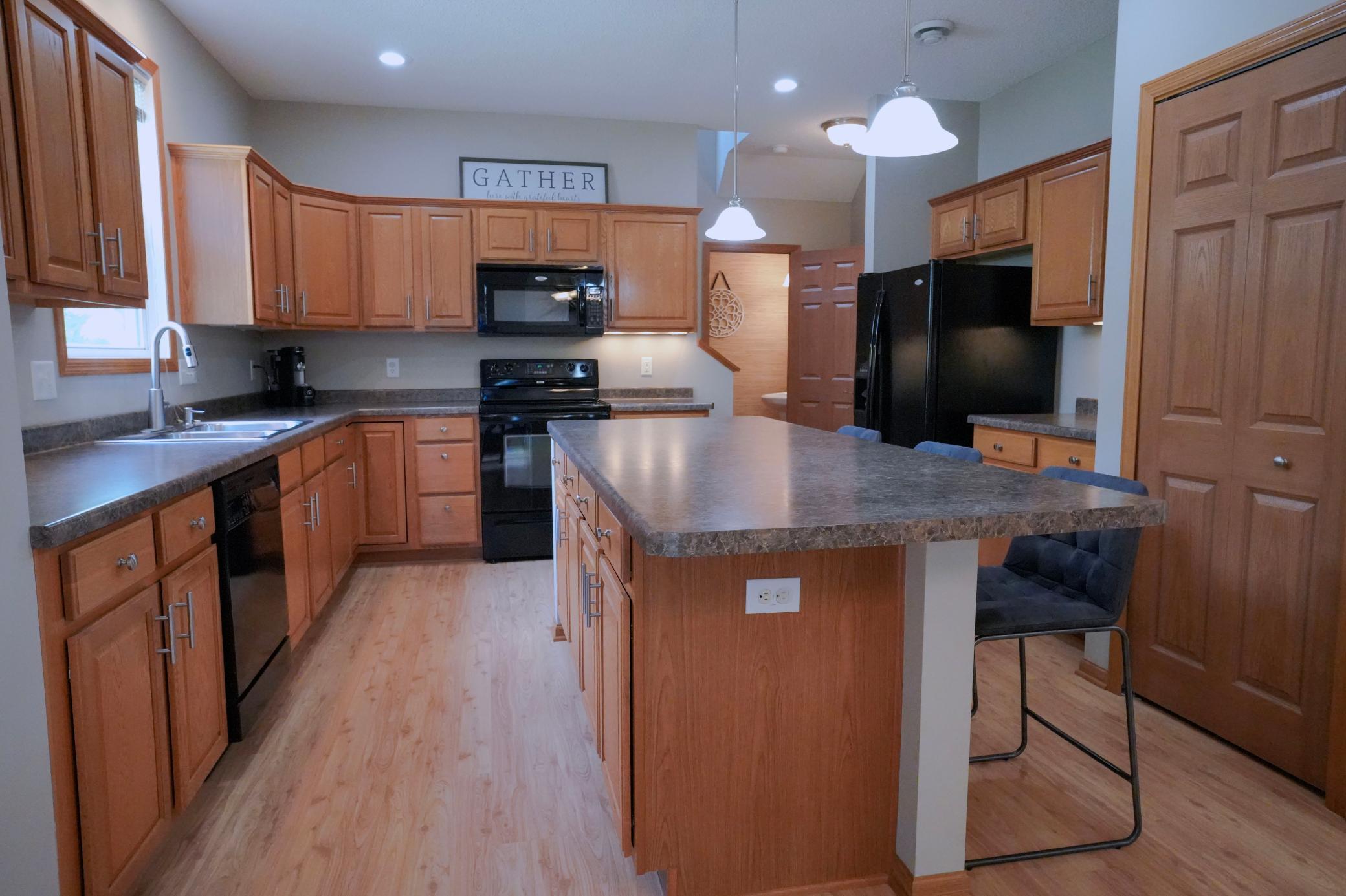 1919 Sierra Drive Unit: 1401