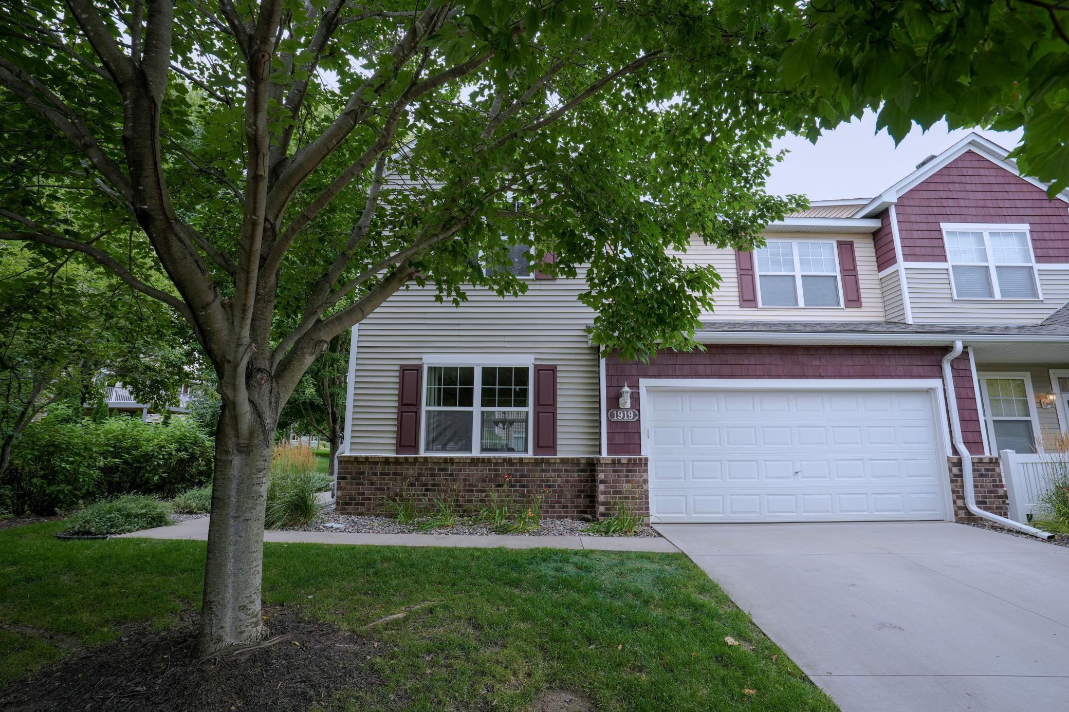 1919 Sierra Drive Unit: 1401