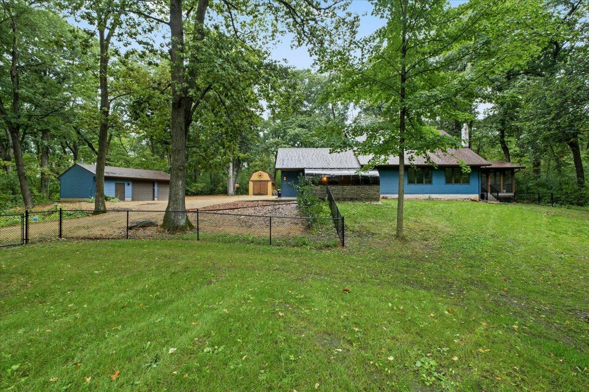 2285 277th Street W