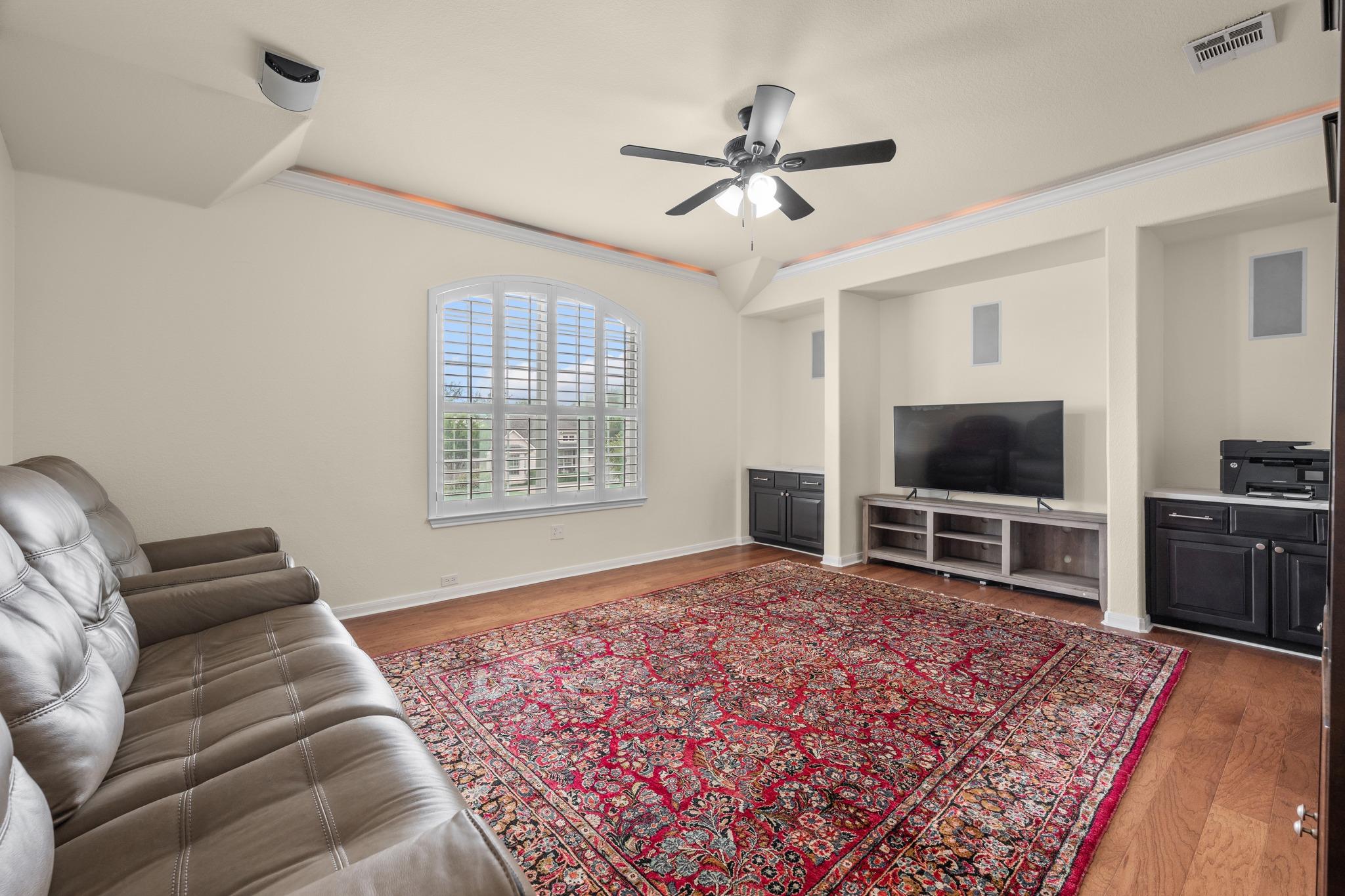 3030 Covington PL
