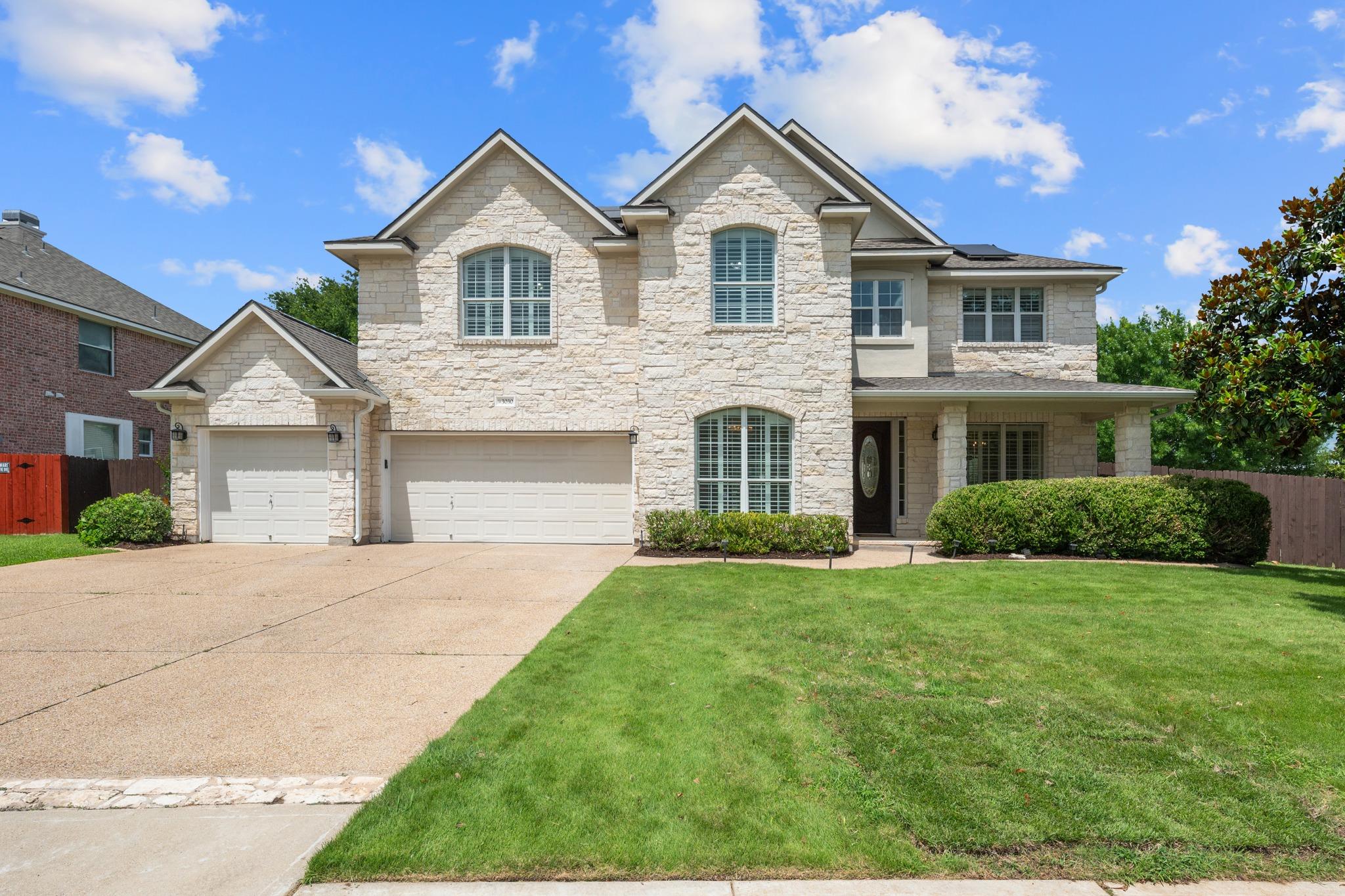 3030 Covington PL