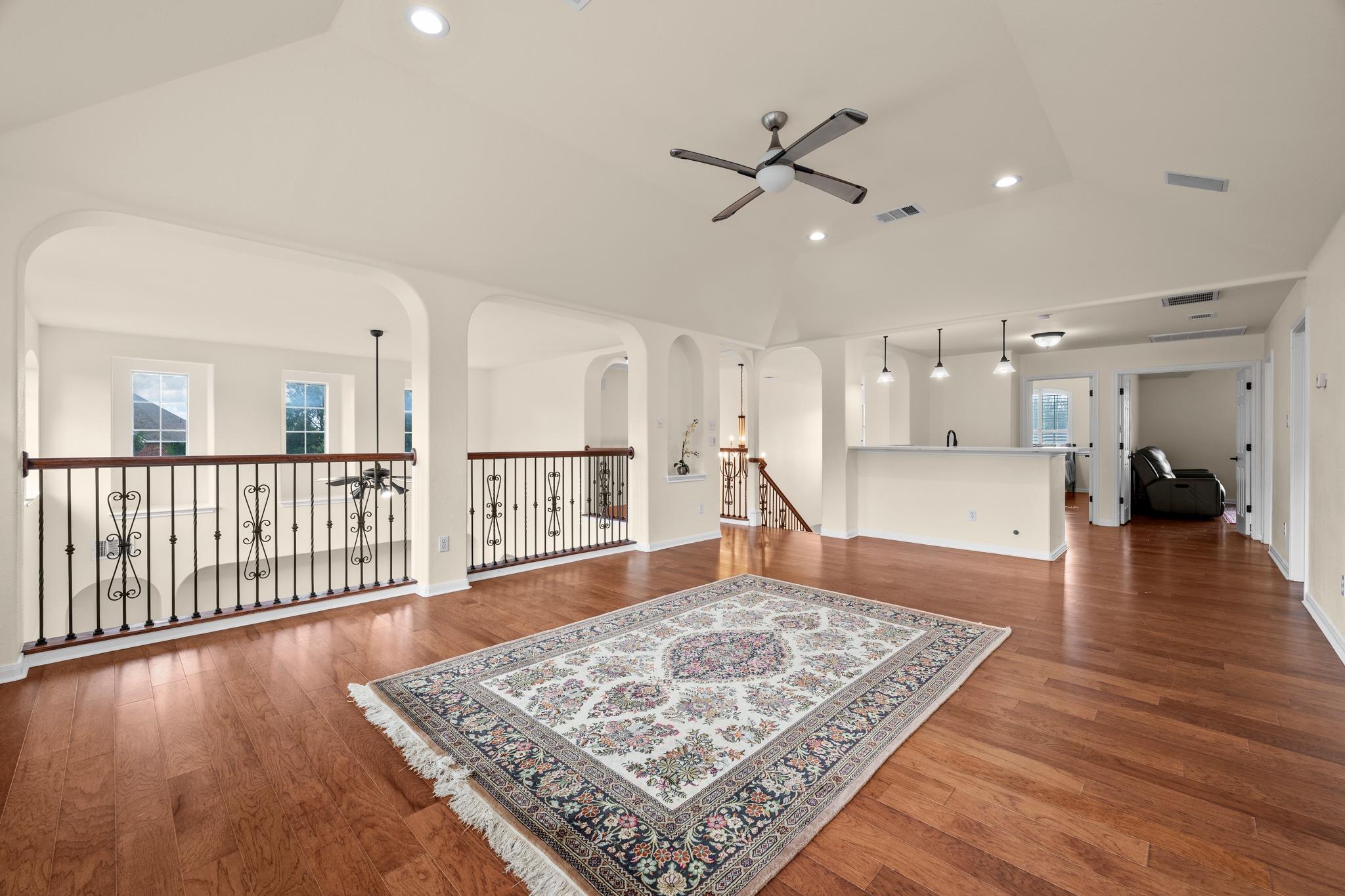 3030 Covington PL