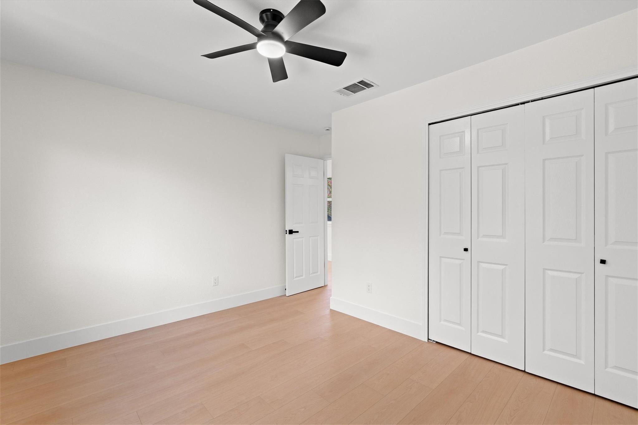 12026 Lincolnshire DR