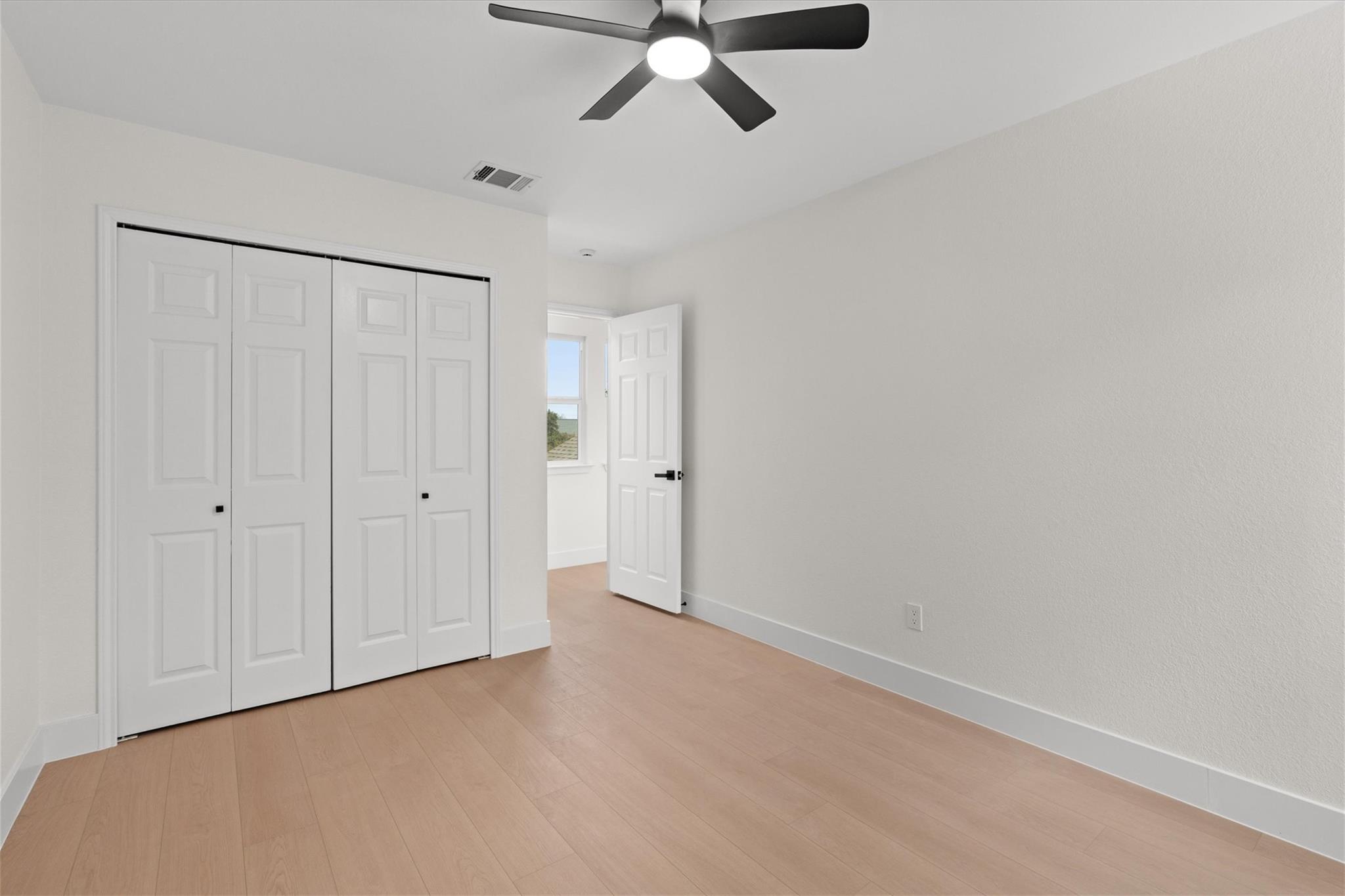 12026 Lincolnshire DR