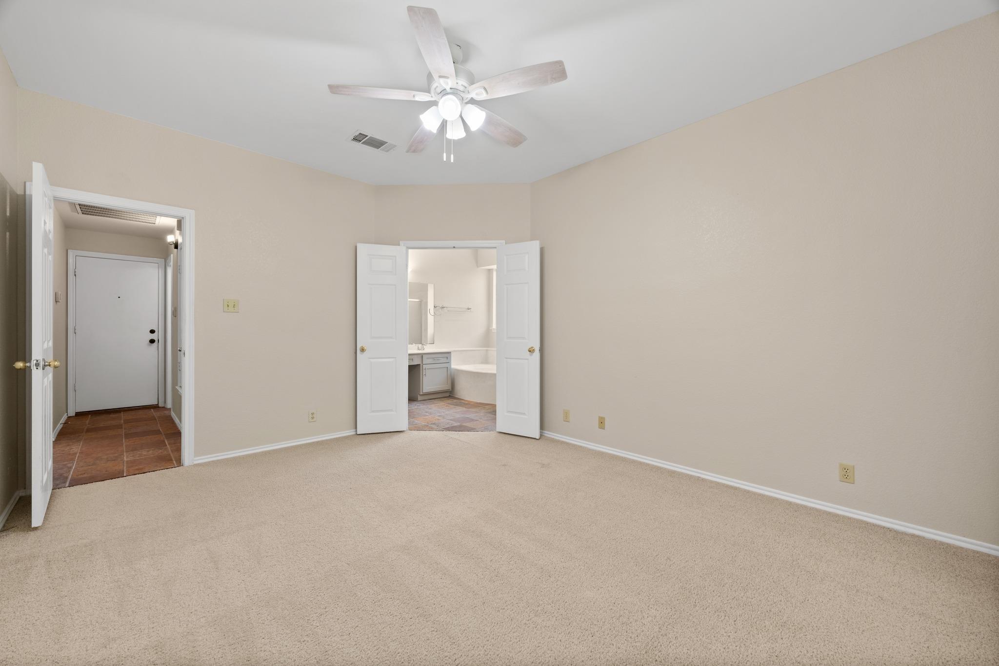 1304 Meadow Lark DR