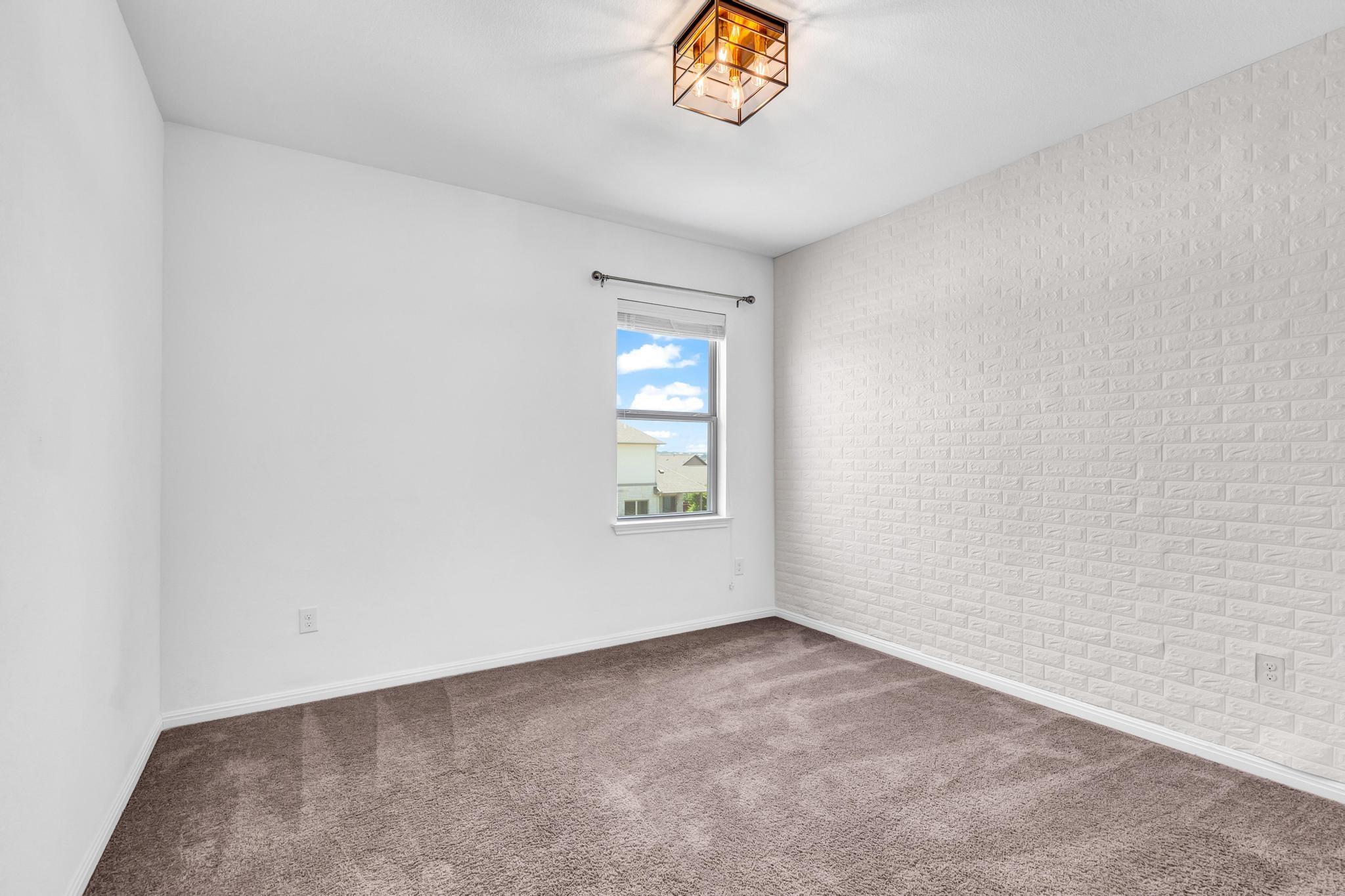 2907 Zelma DR