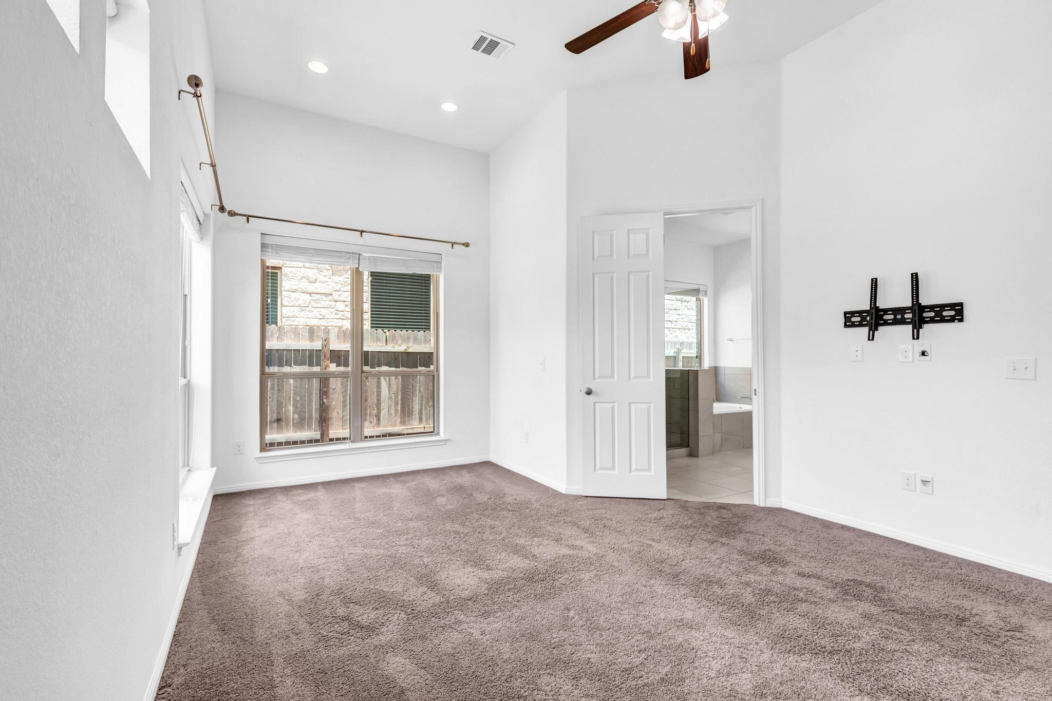 2907 Zelma DR