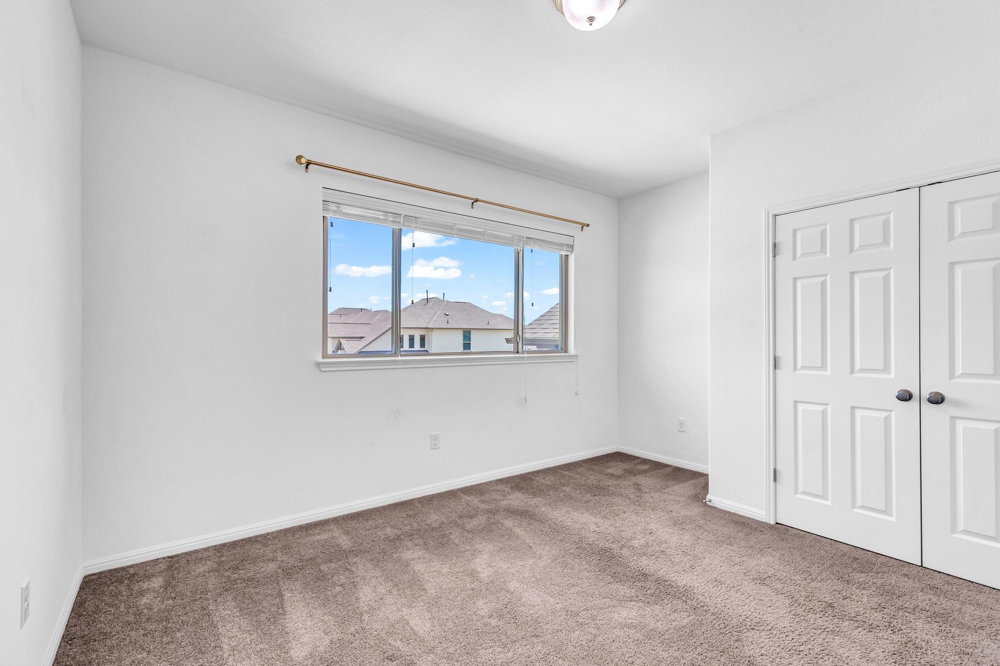 2907 Zelma DR