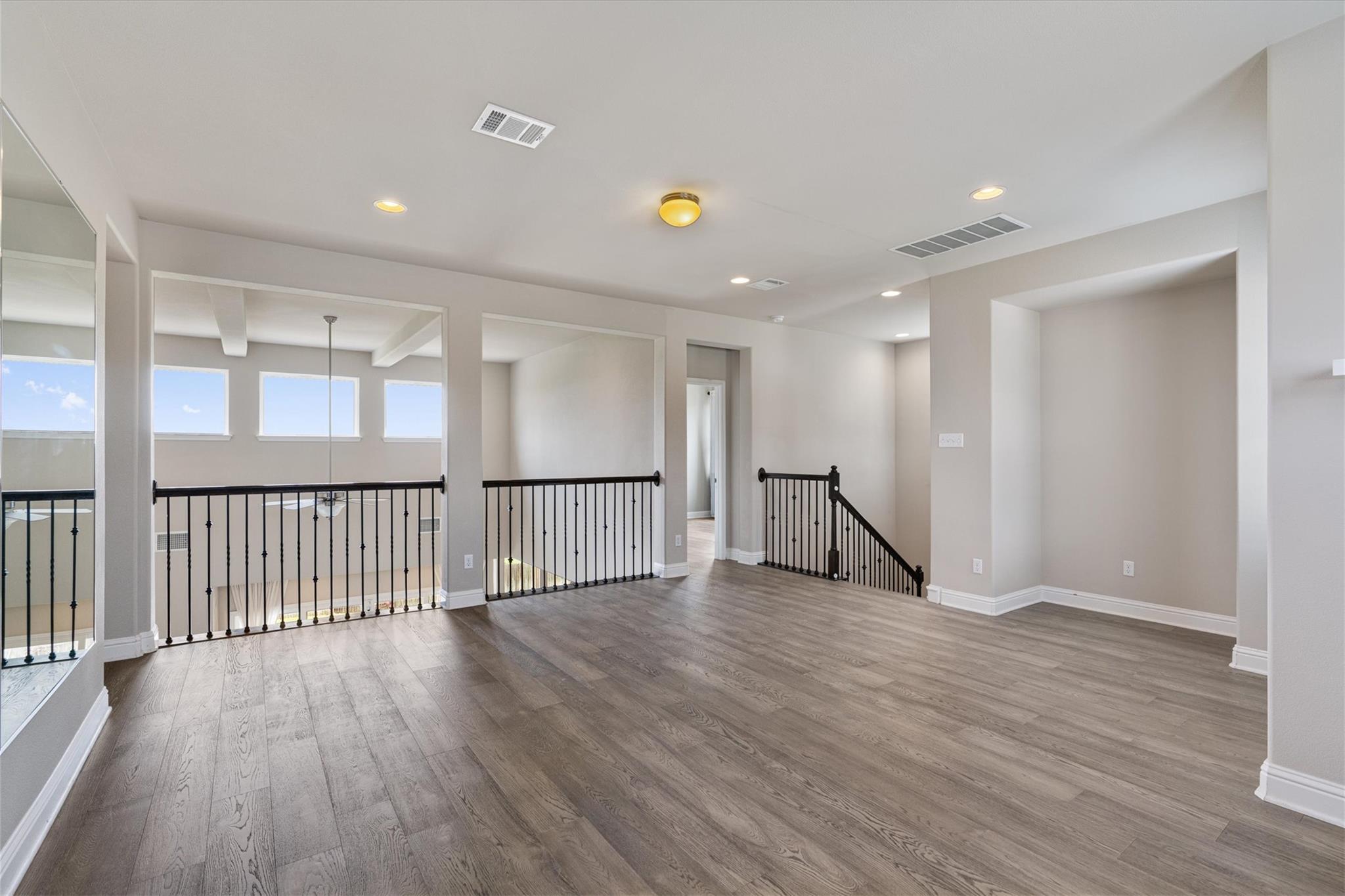 622 Cheyenne LN