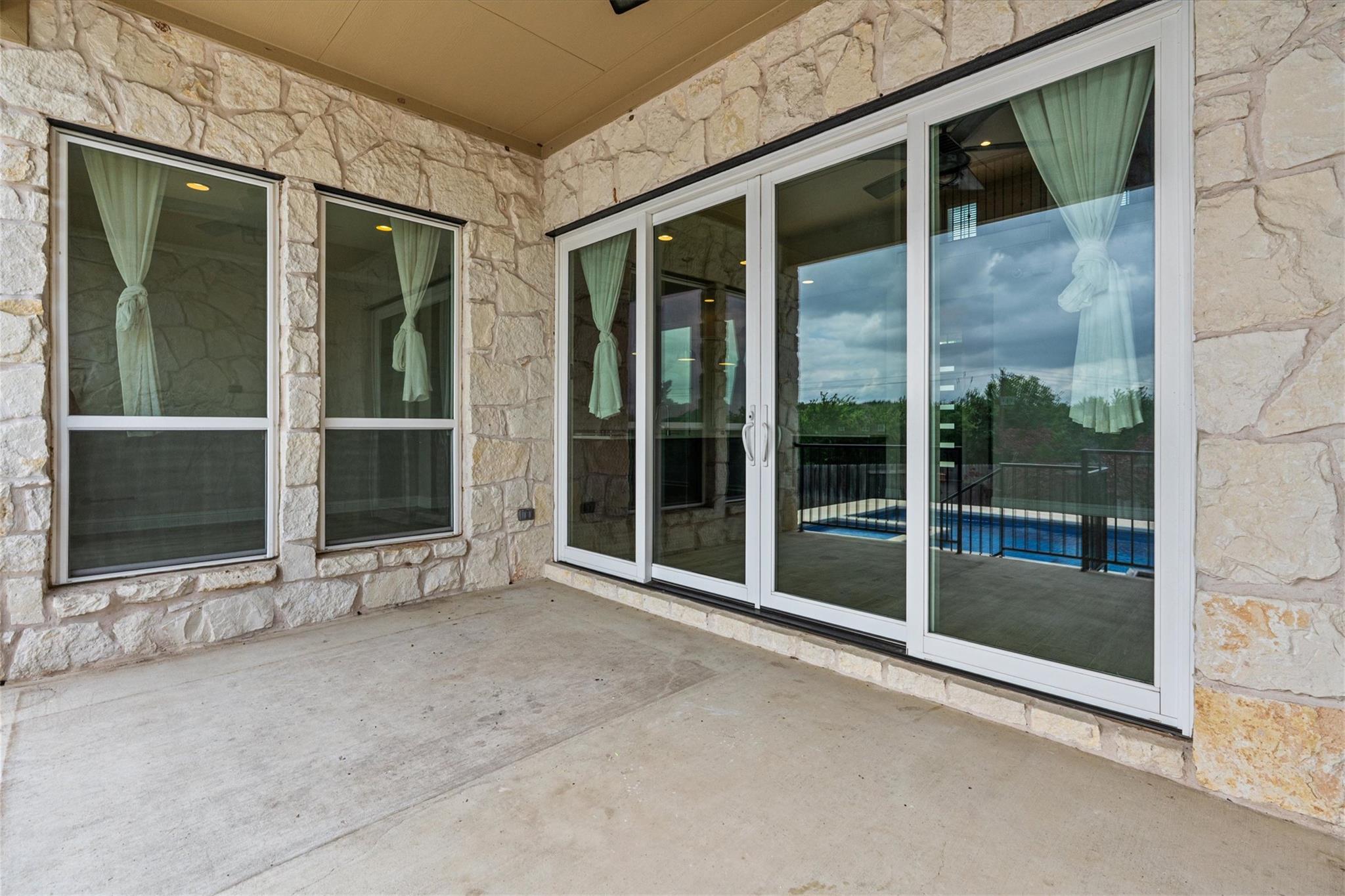 622 Cheyenne LN