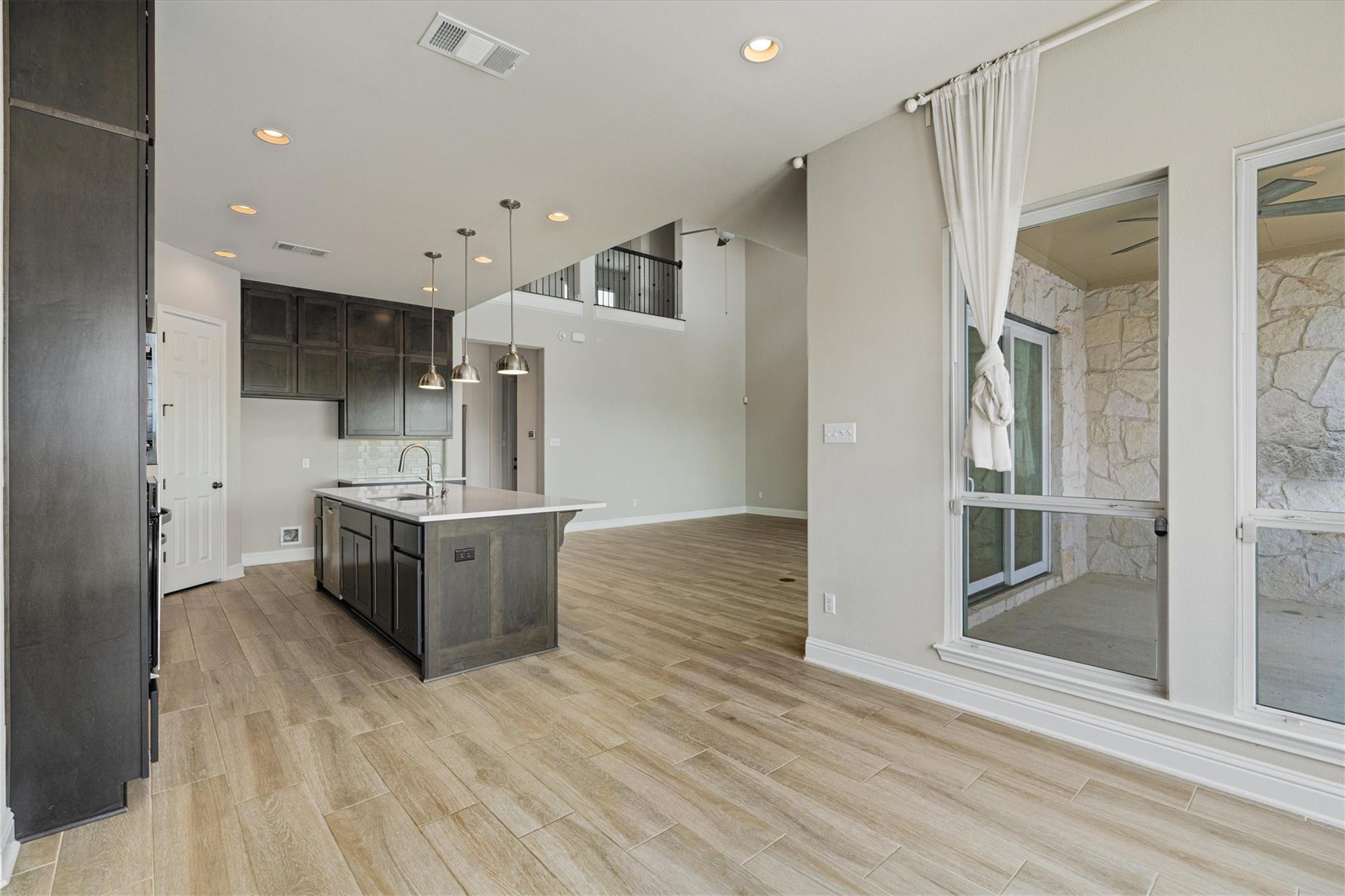 622 Cheyenne LN