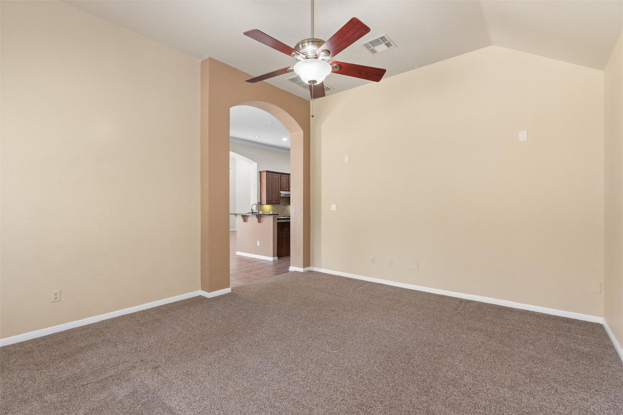 16004 Double Eagle DR
