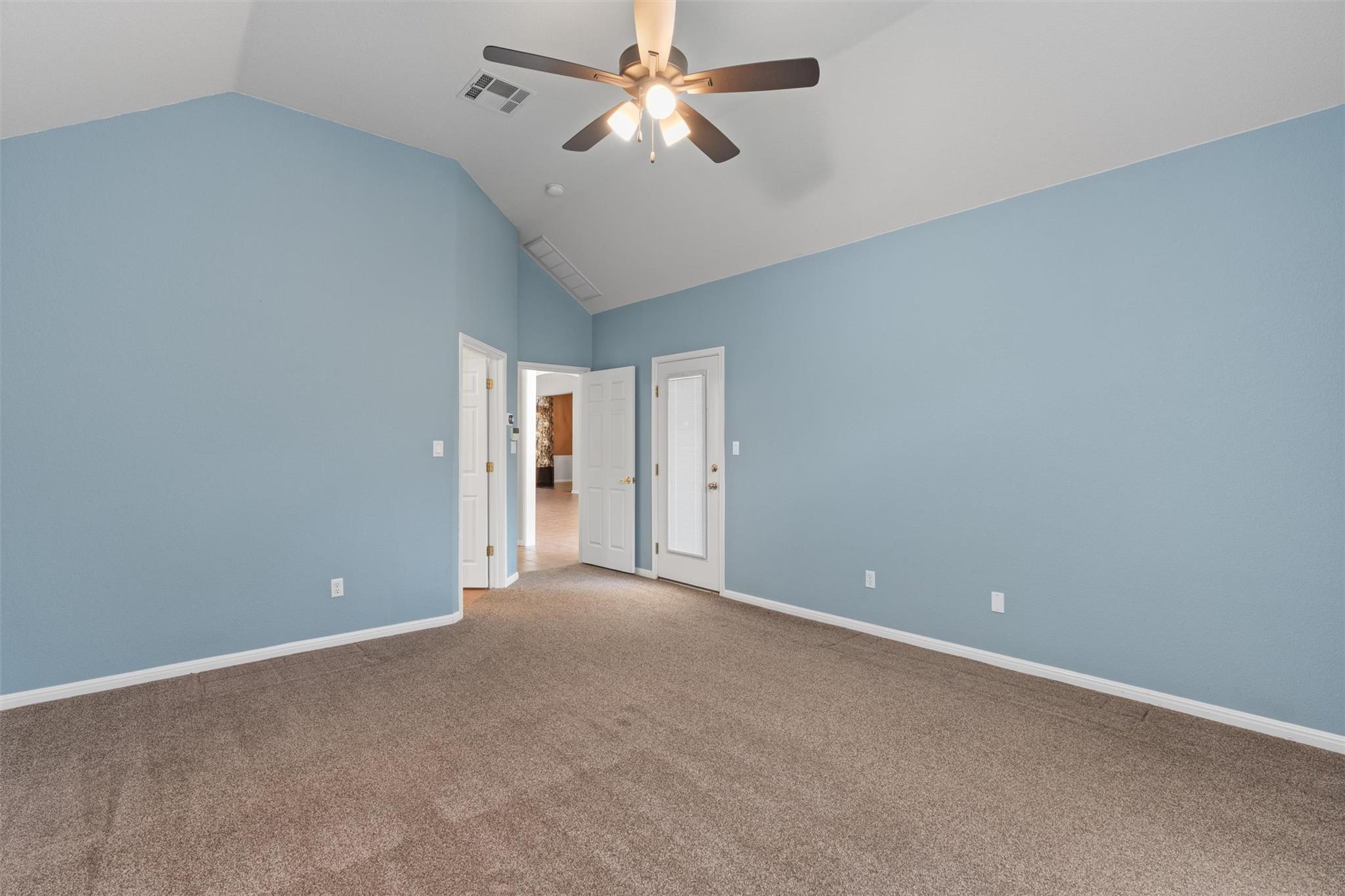 16004 Double Eagle DR