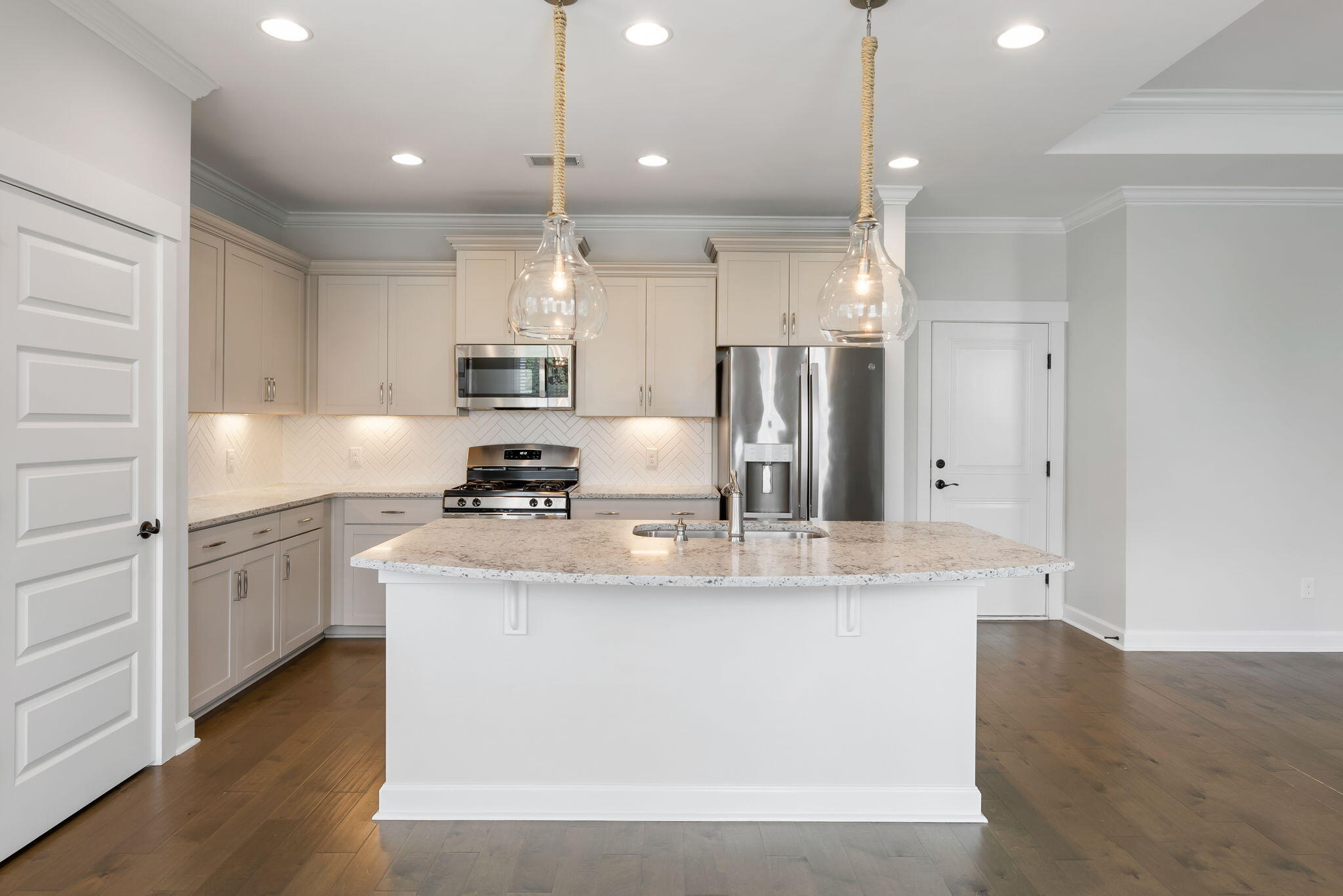 2829 Cavalcade Circle