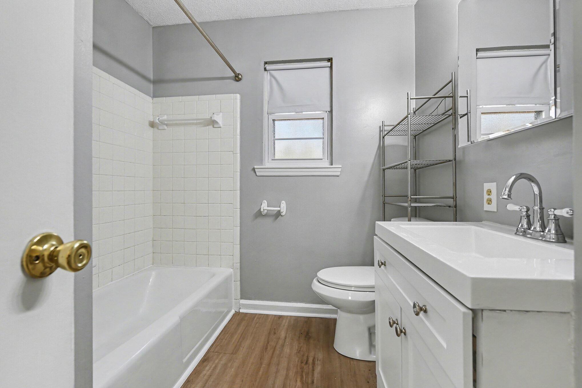 1932 Sunnyvale Avenue