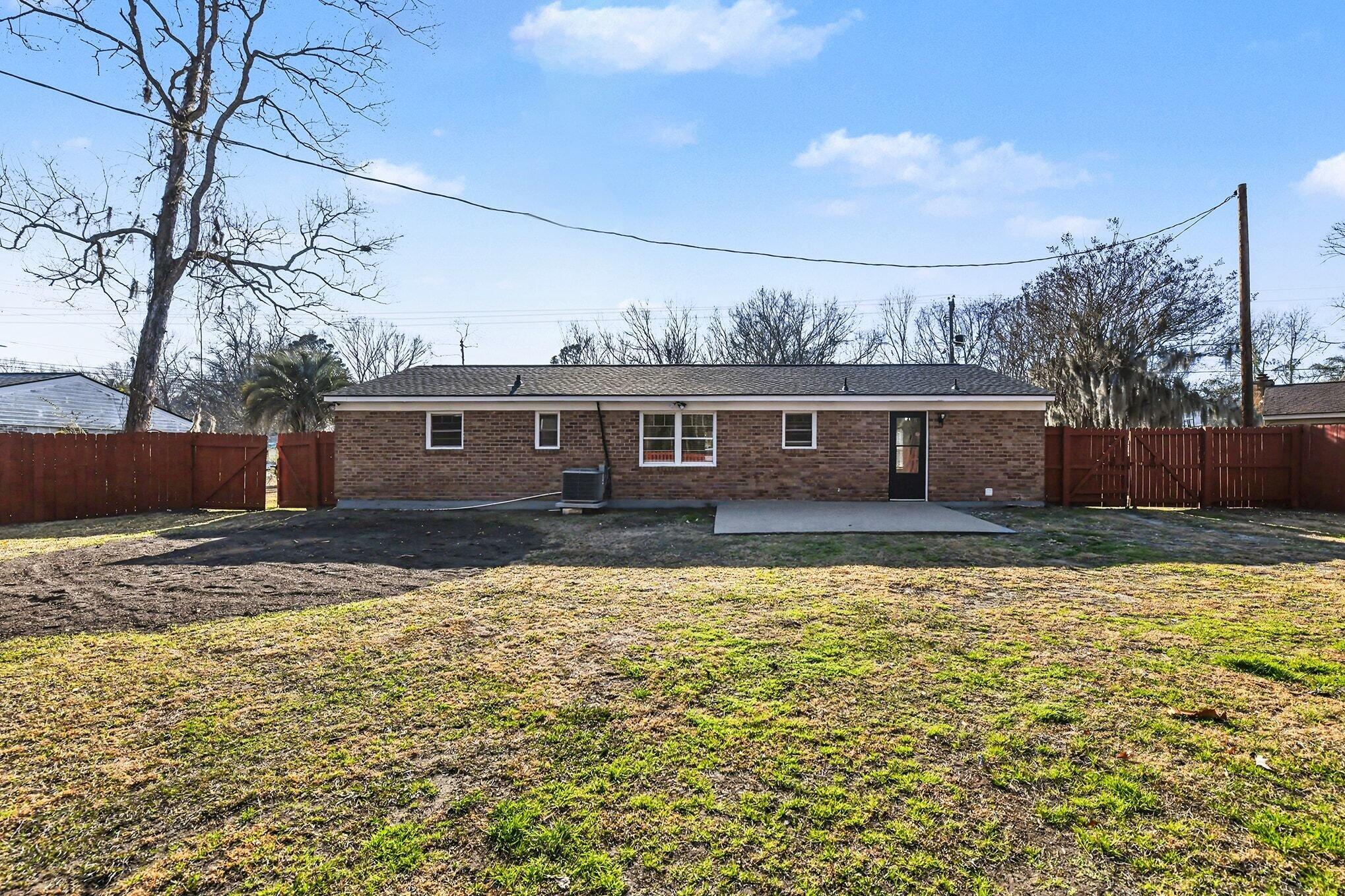 1932 Sunnyvale Avenue