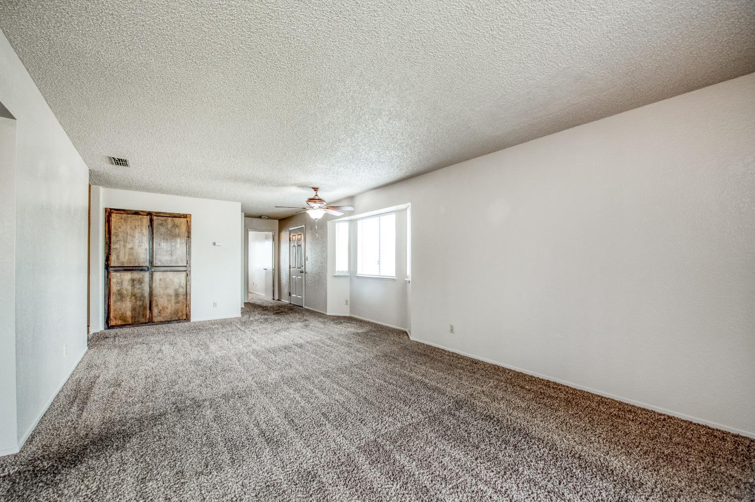 4782 W Ashlan Avenue