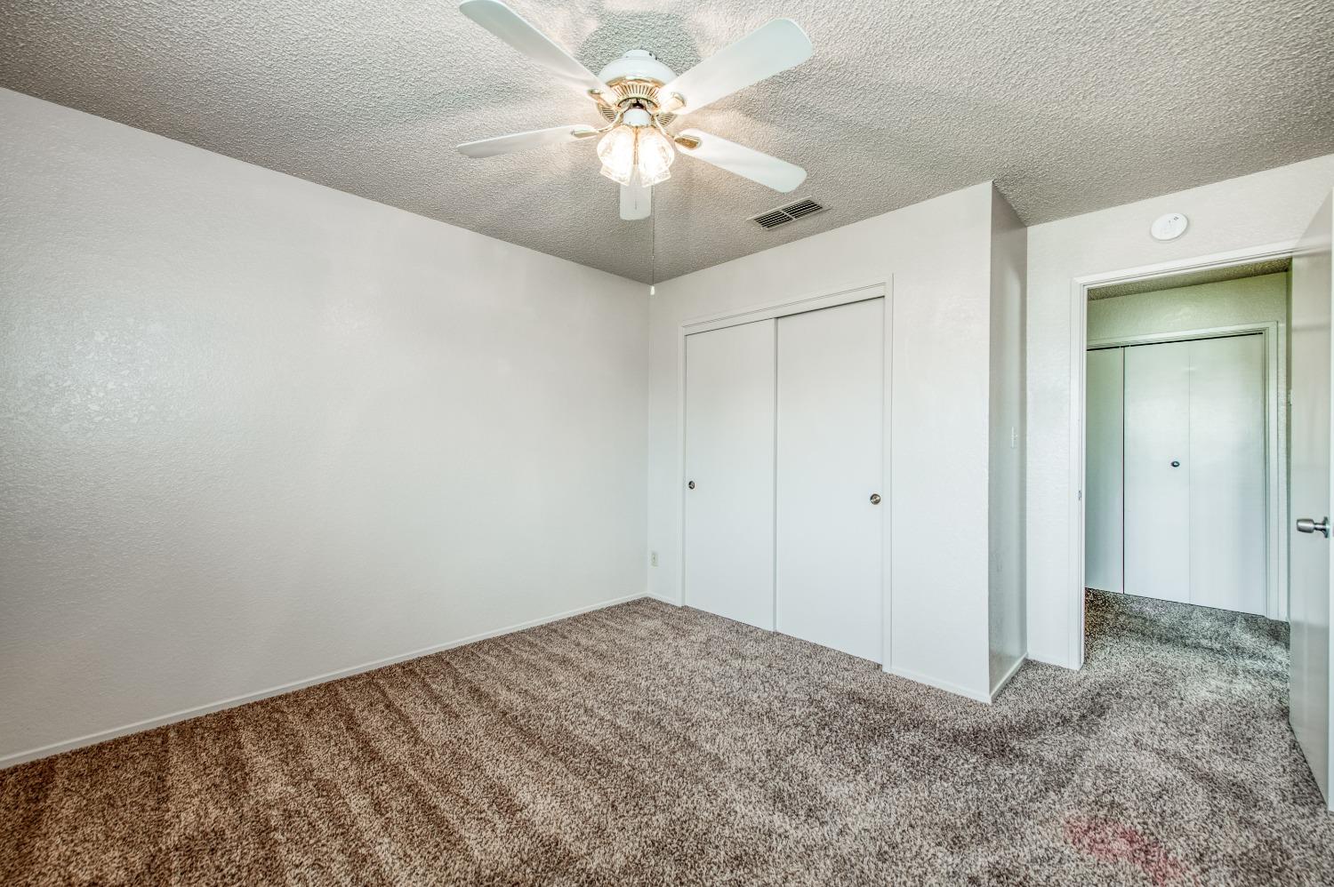 4782 W Ashlan Avenue