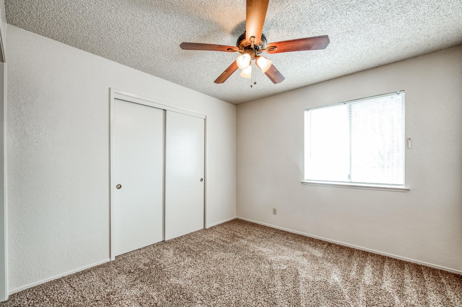 4782 W Ashlan Avenue