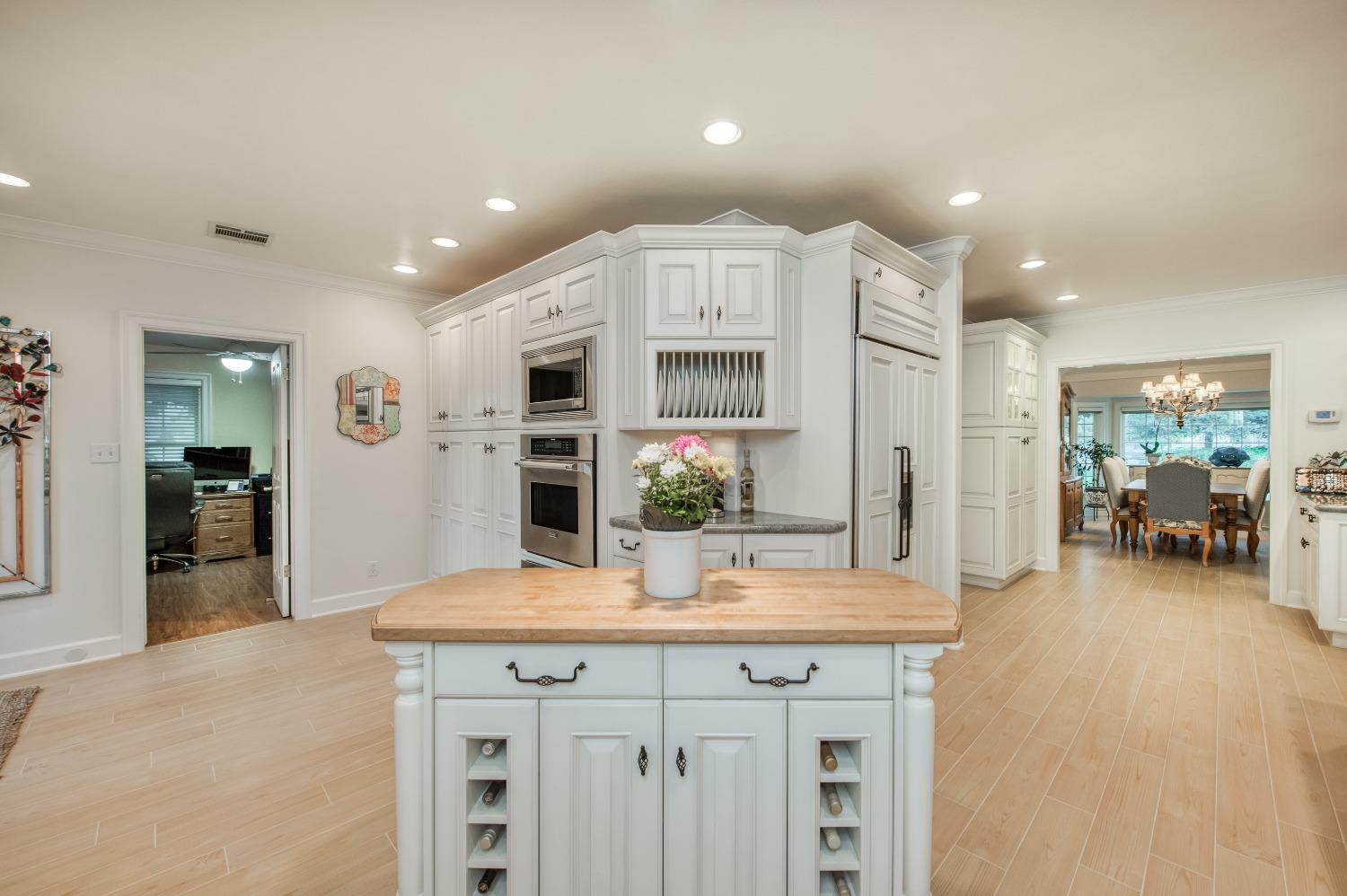 2988 Enterprise Avenue