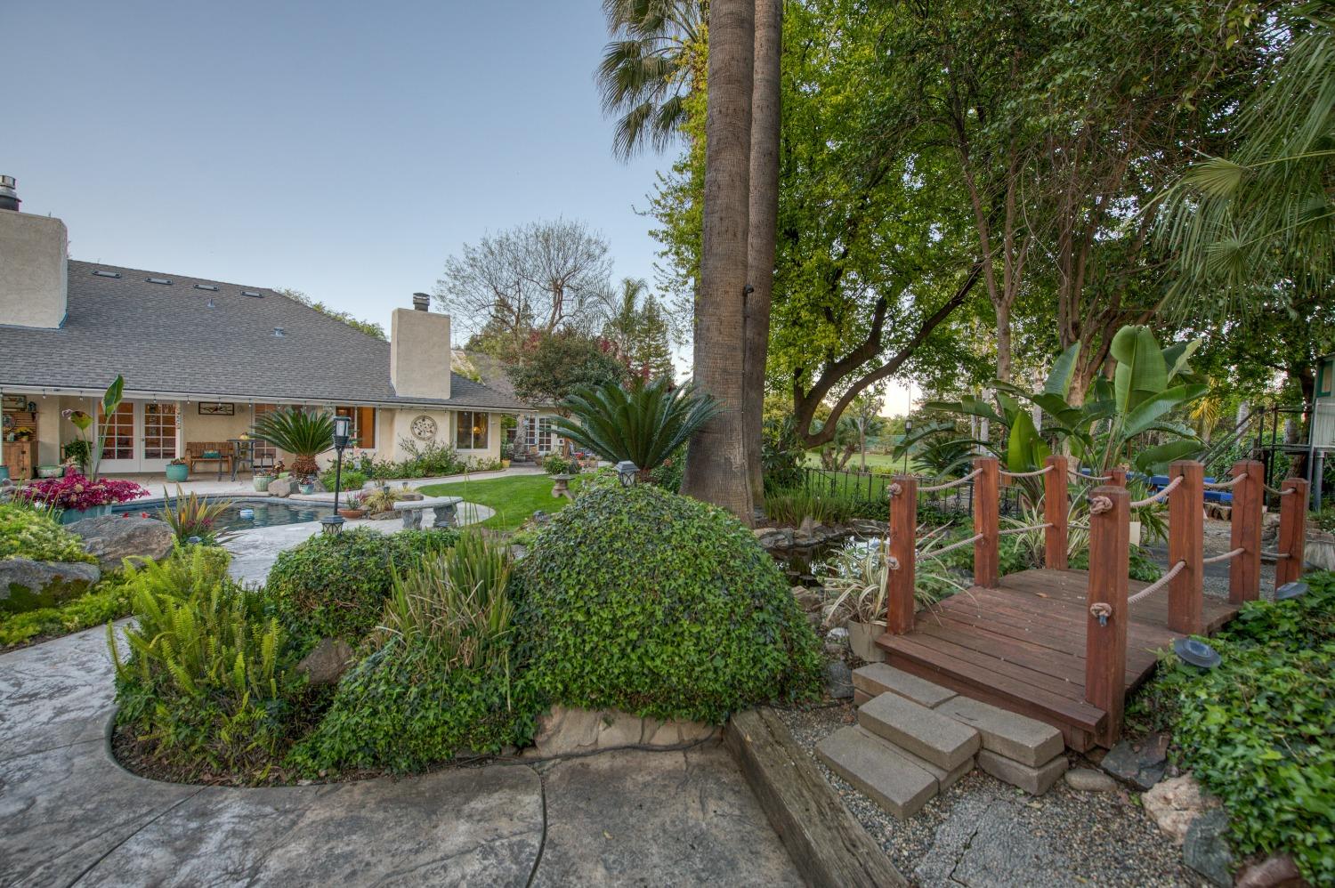 2988 Enterprise Avenue