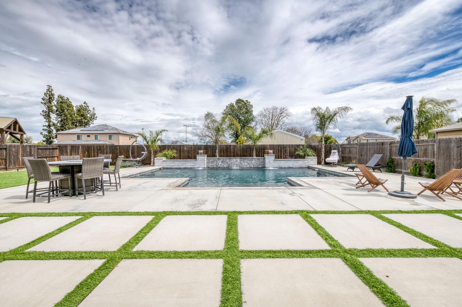 3081 Whiteash Avenue