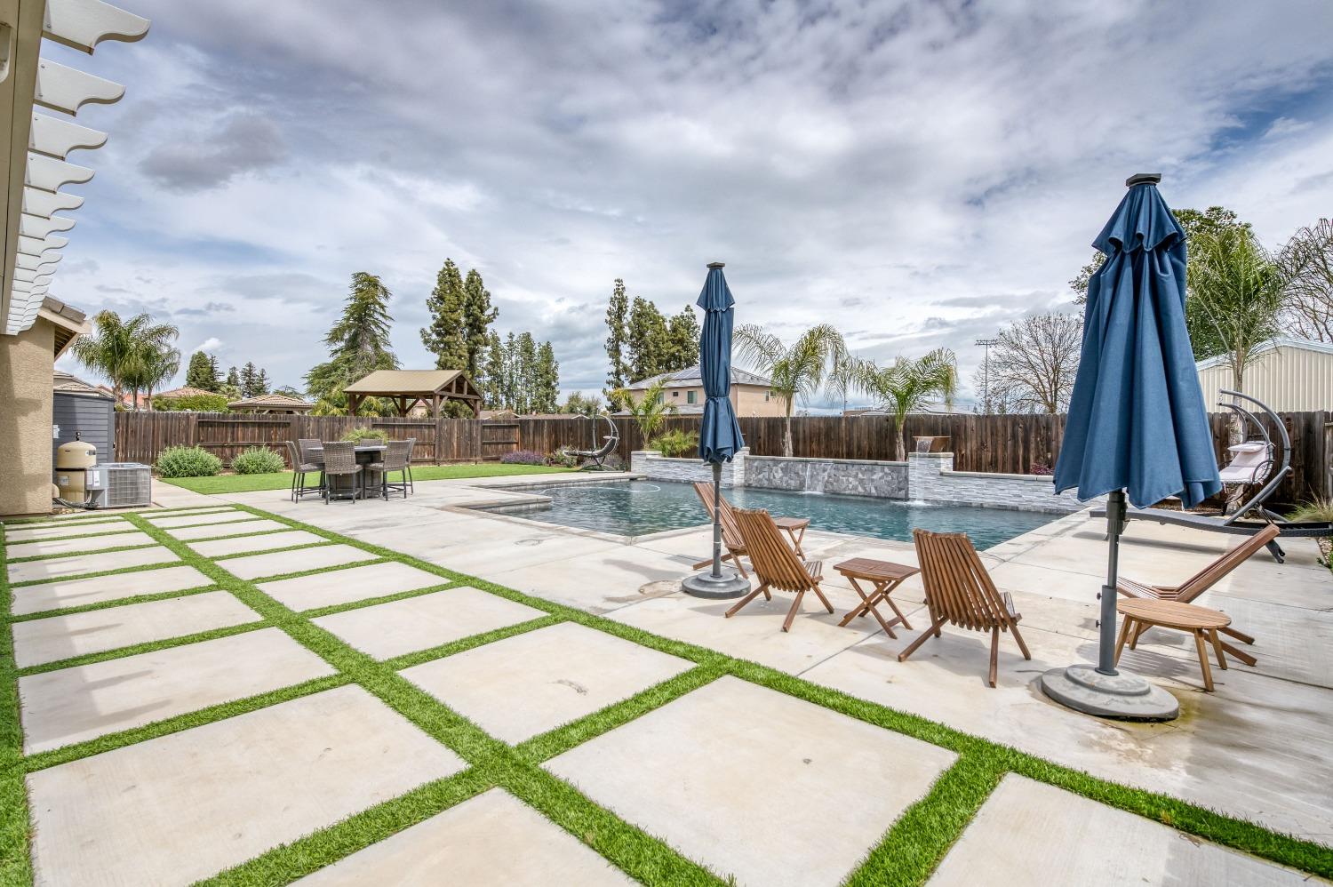 3081 Whiteash Avenue