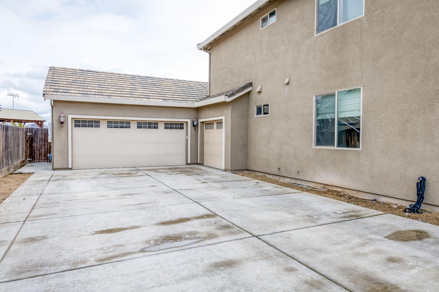 3081 Whiteash Avenue