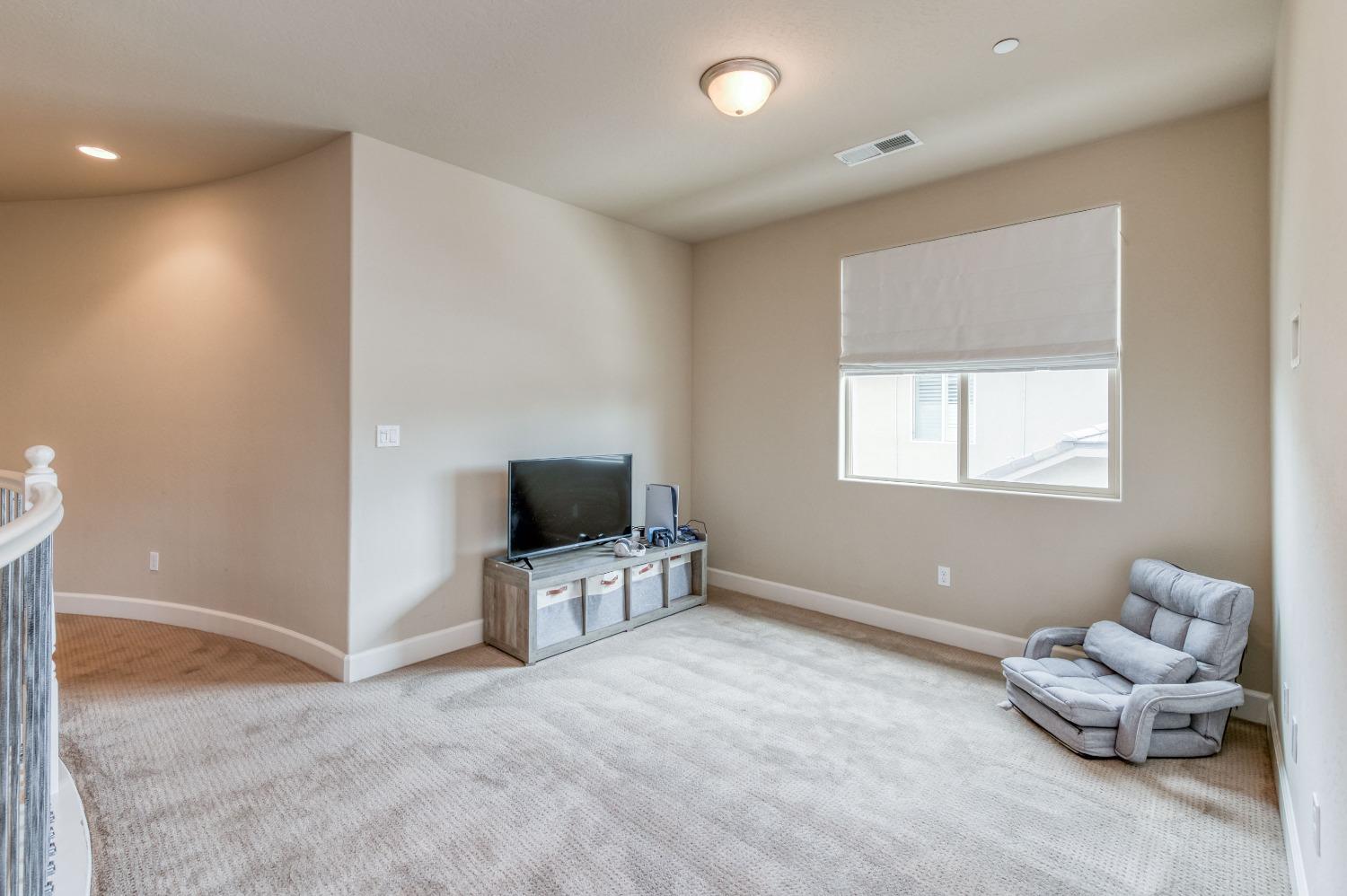 3081 Whiteash Avenue