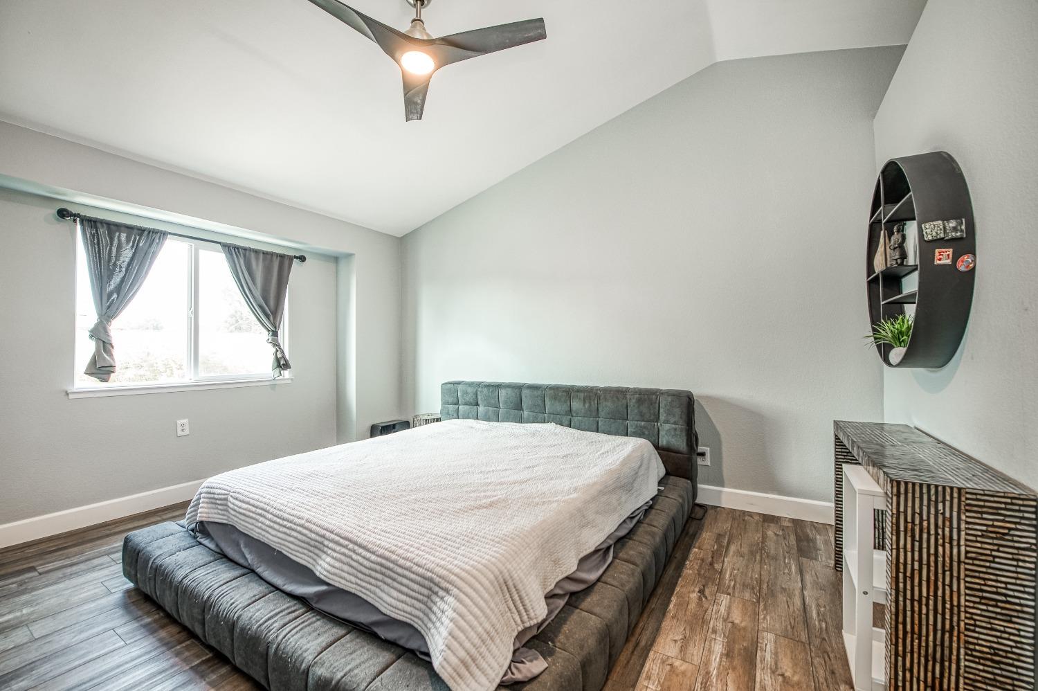 8665 N Cedar Avenue # 160