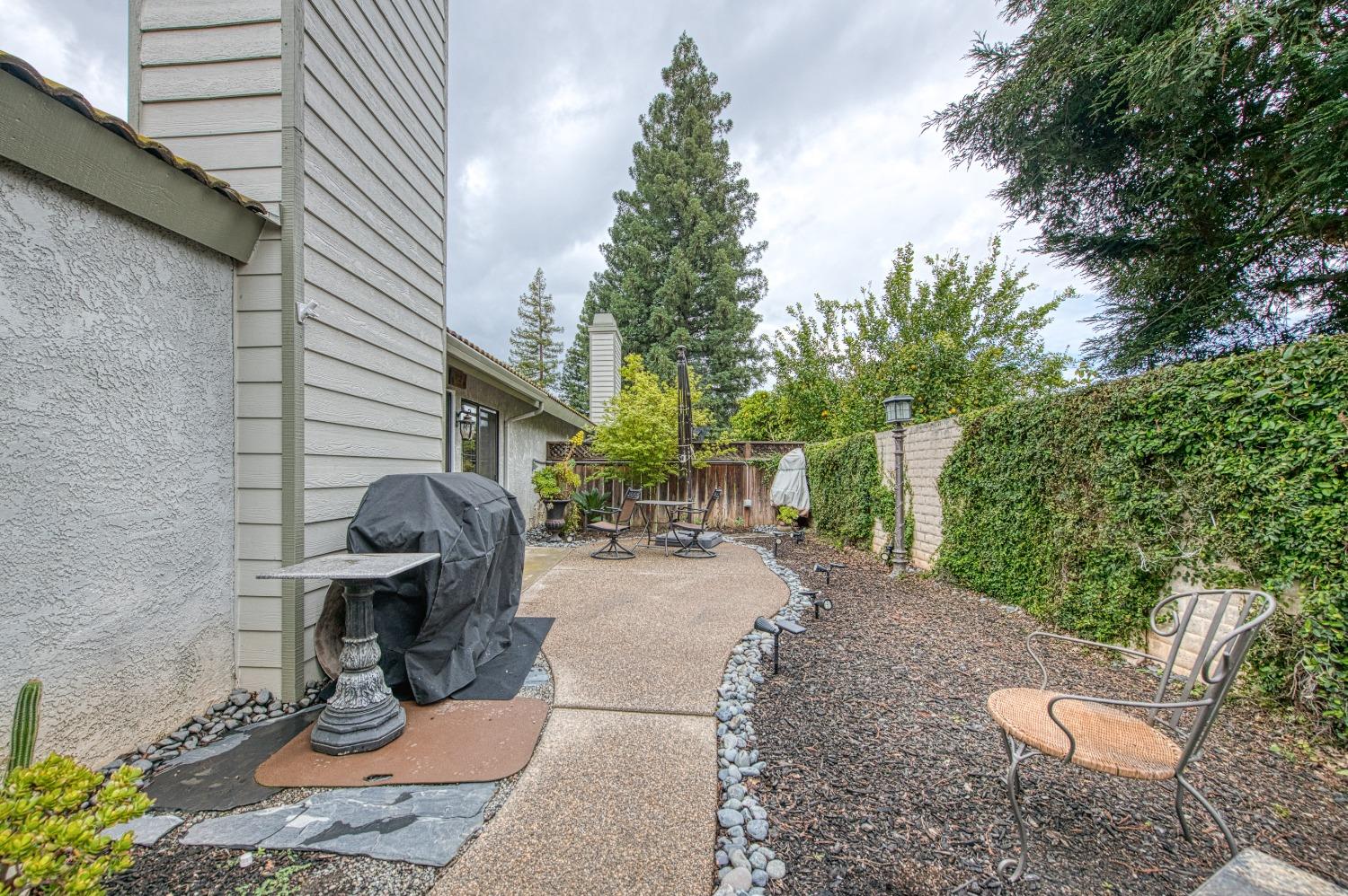 1229 W Bullard # 151