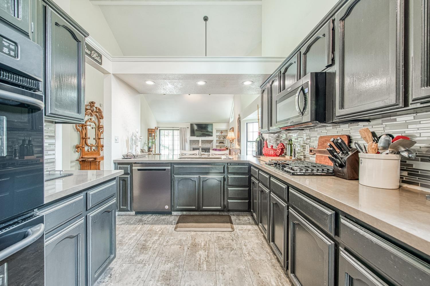 1229 W Bullard # 151