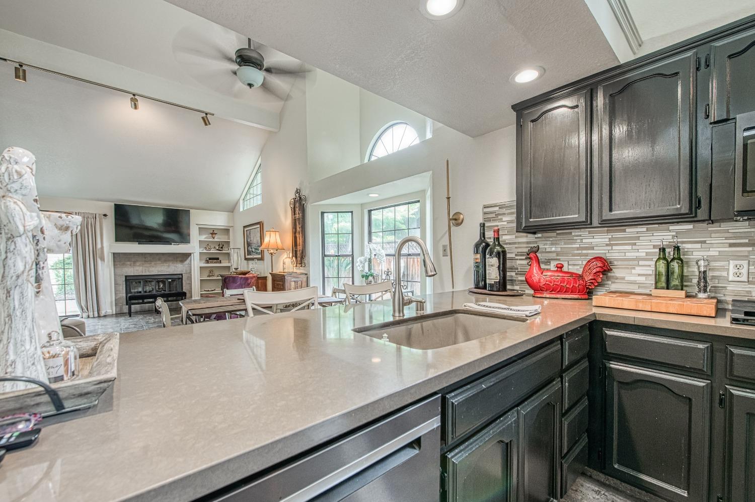 1229 W Bullard # 151