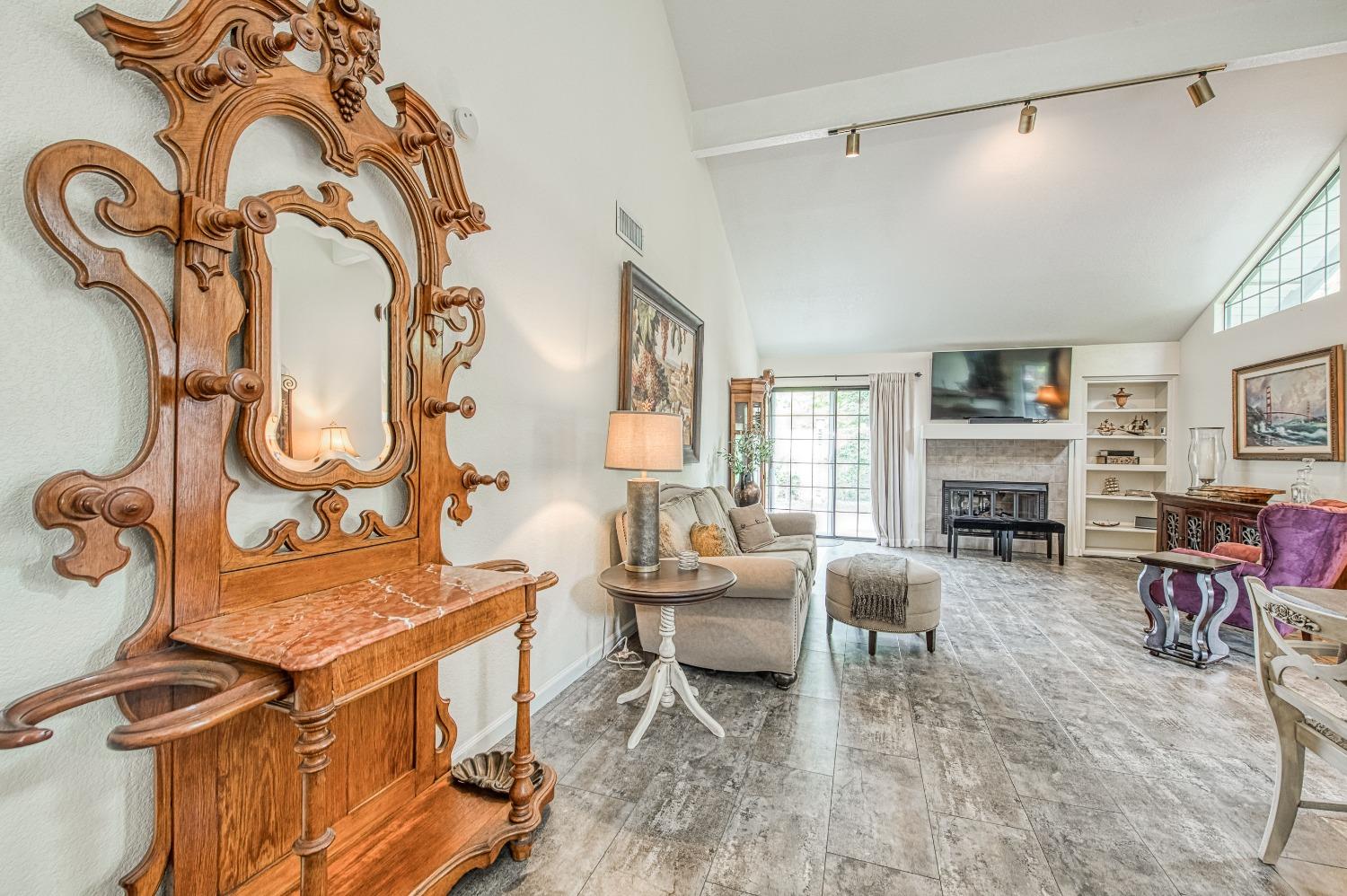 1229 W Bullard # 151