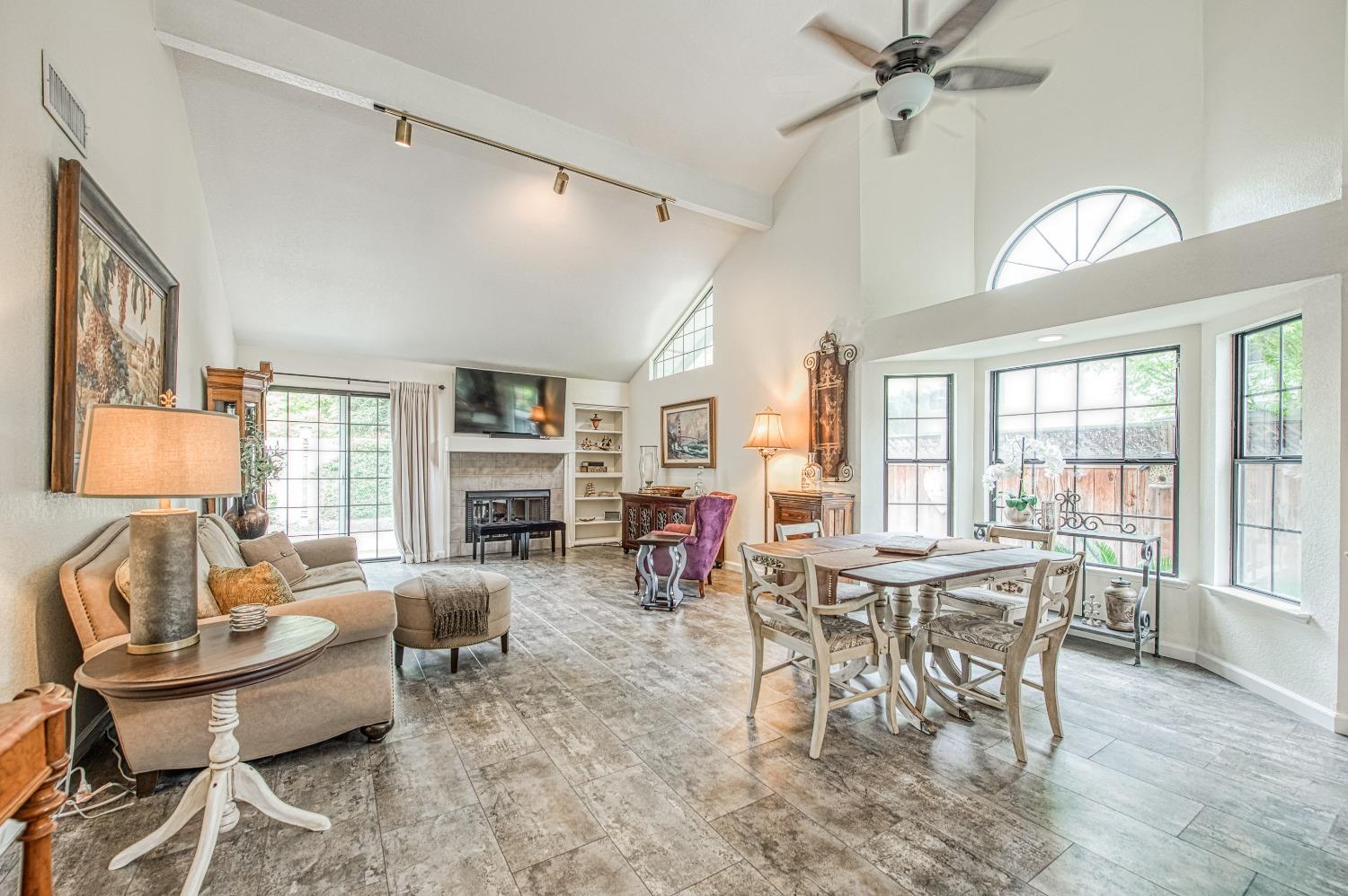 1229 W Bullard # 151