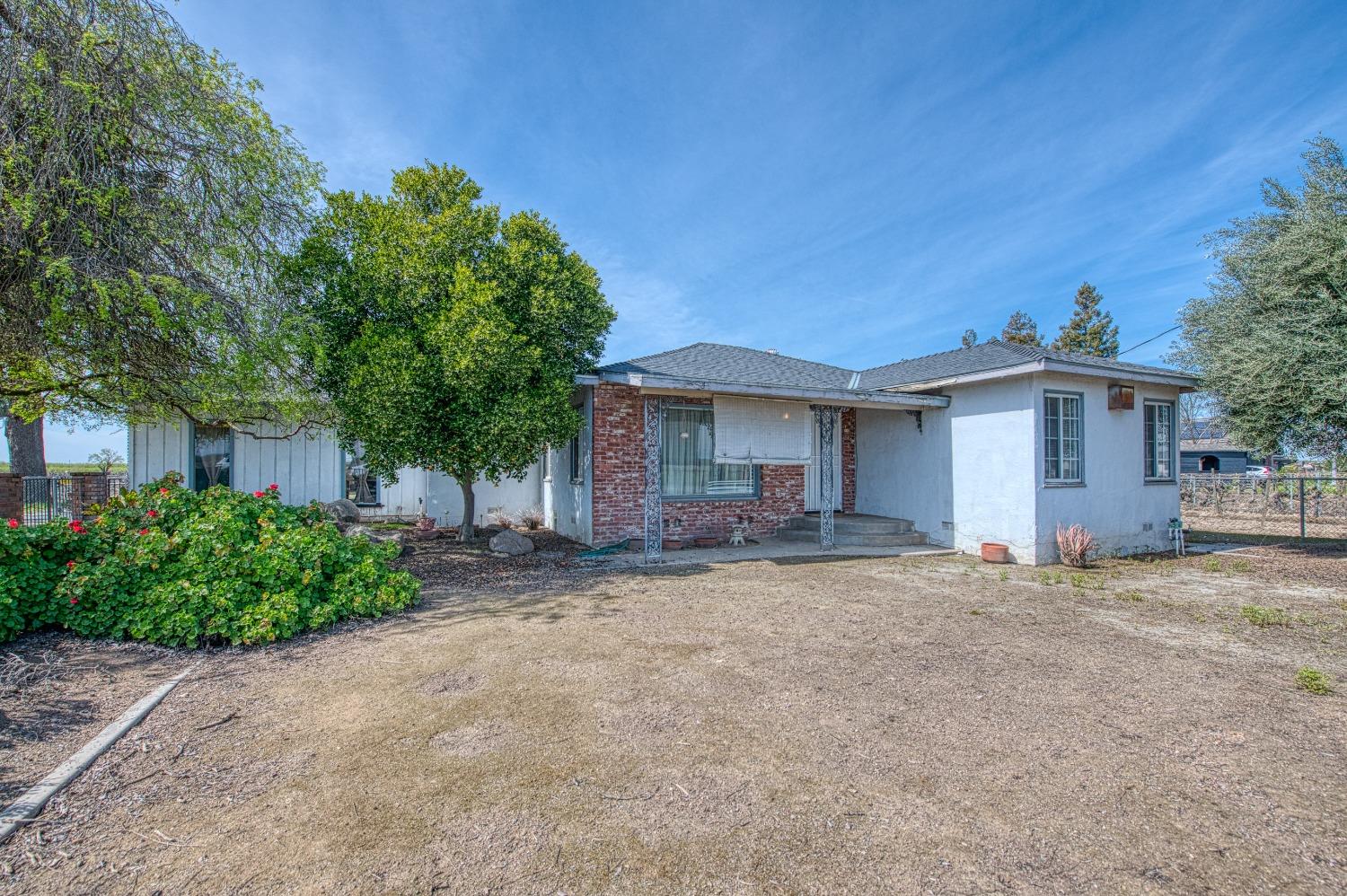 3289 N Monroe Avenue