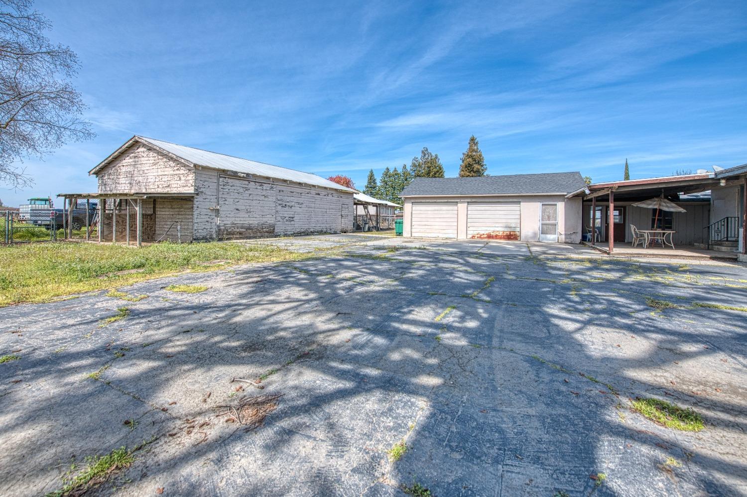 3289 N Monroe Avenue