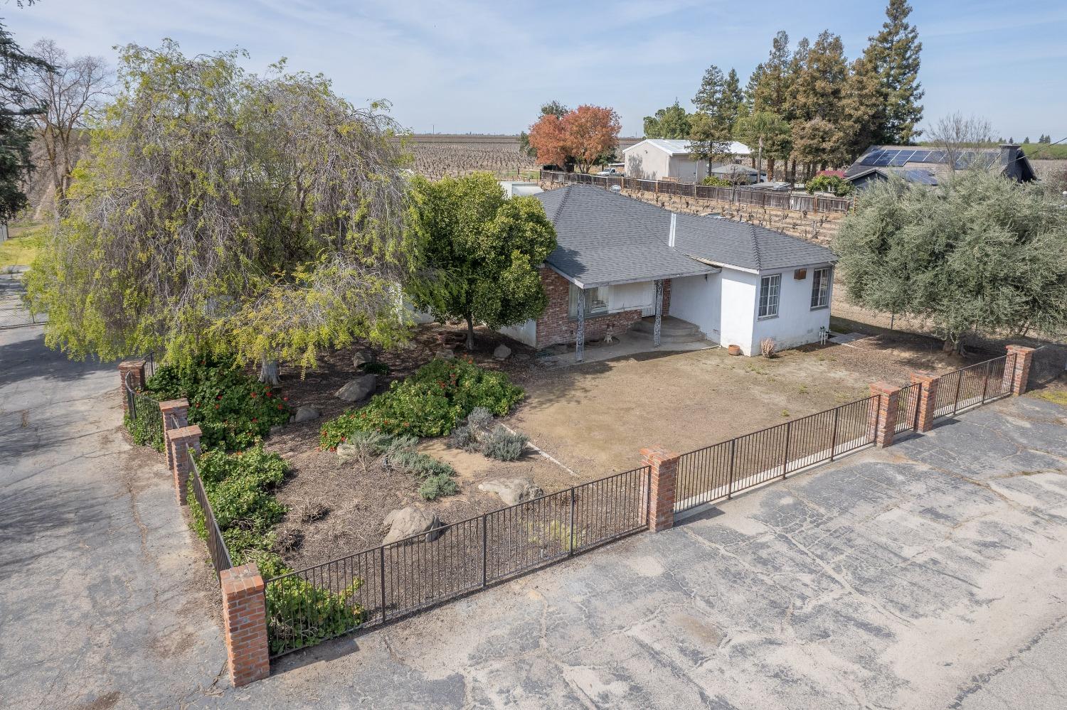 3289 N Monroe Avenue