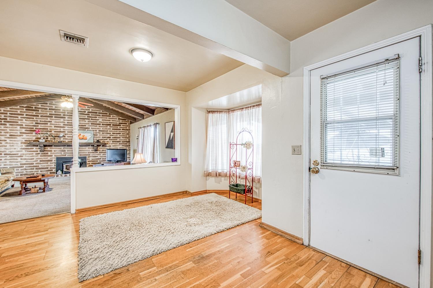 3289 N Monroe Avenue