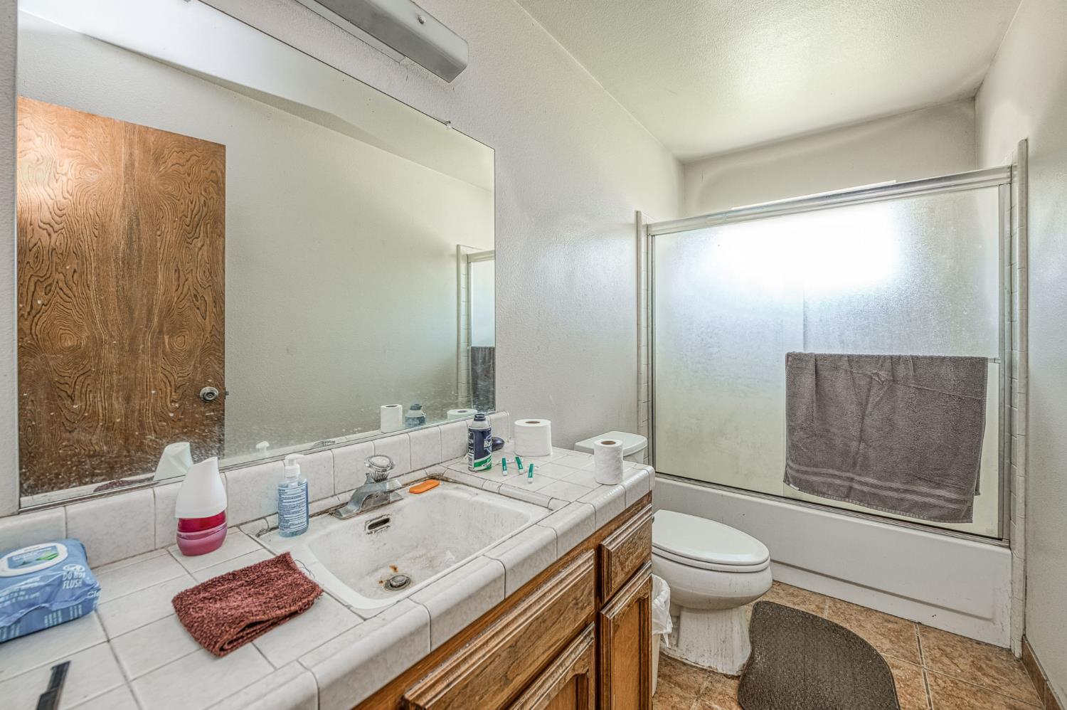 7815 N Sanders Avenue