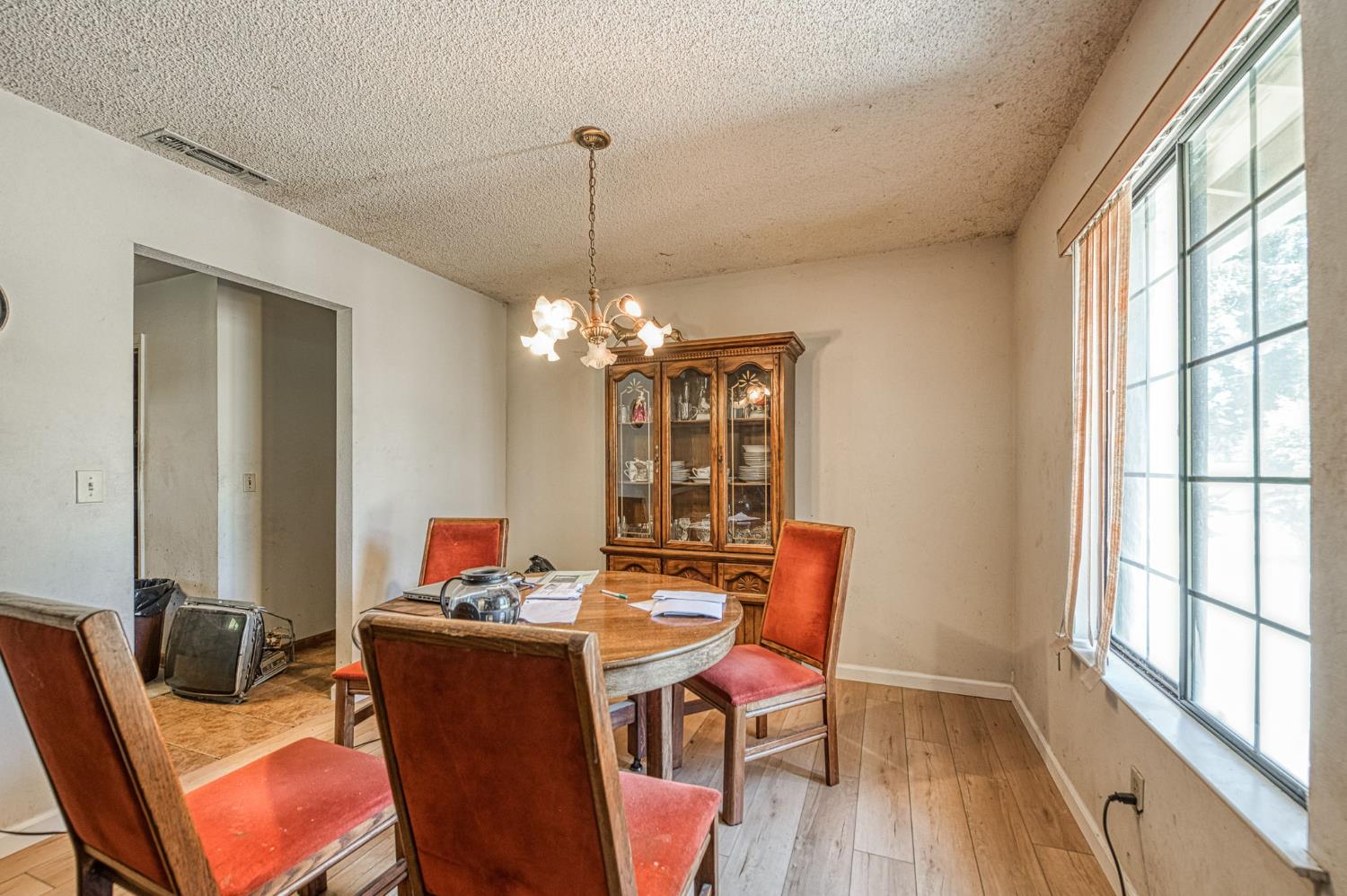 7815 N Sanders Avenue