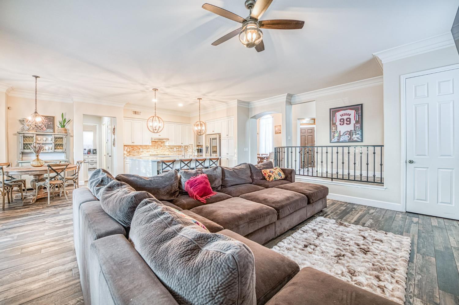 970 N Orangewood Avenue