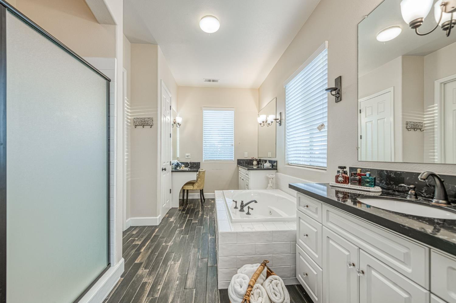 970 N Orangewood Avenue