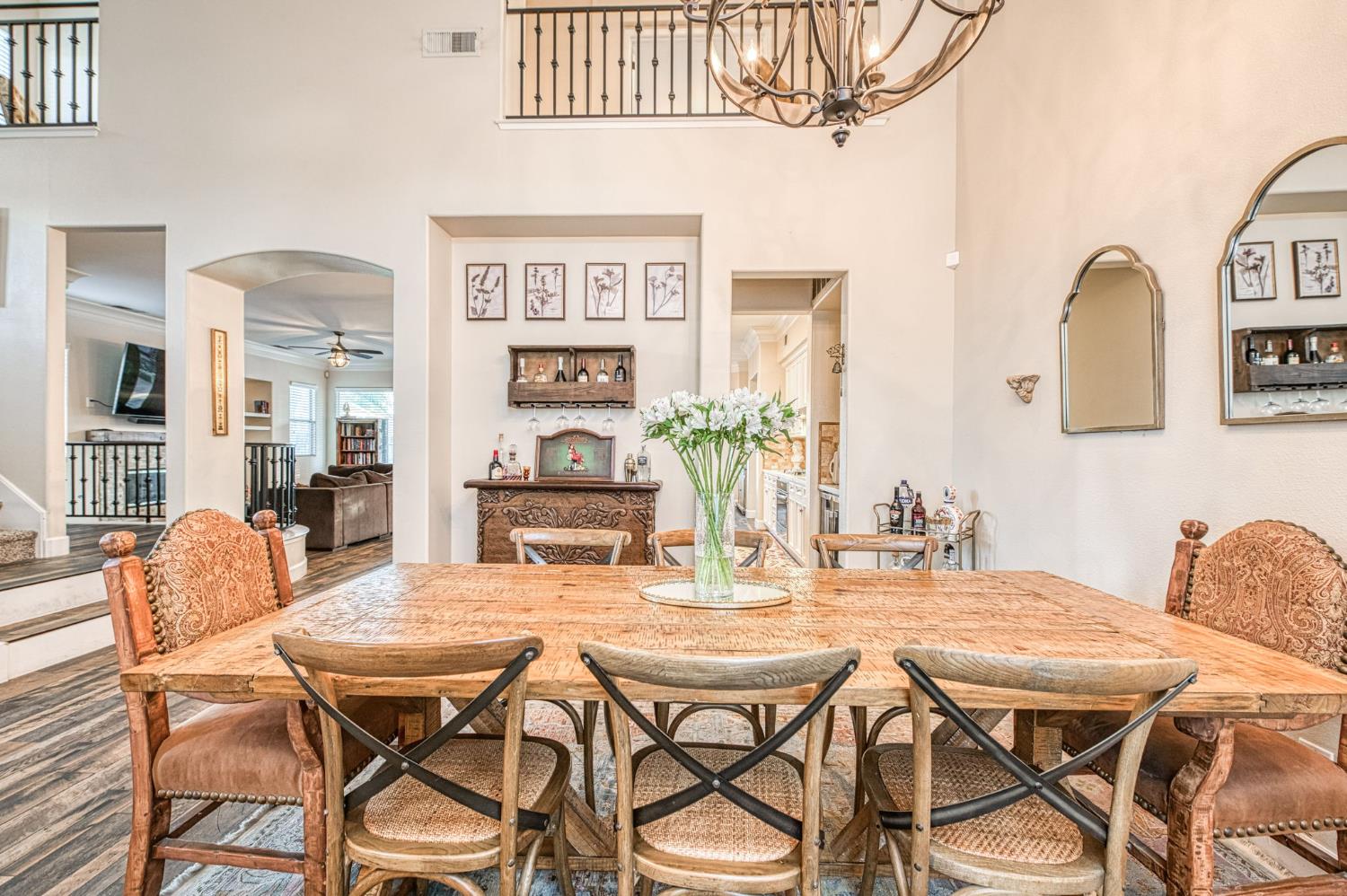 970 N Orangewood Avenue