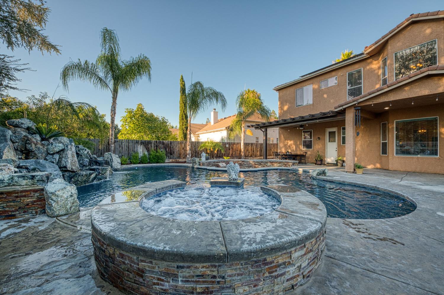 970 N Orangewood Avenue