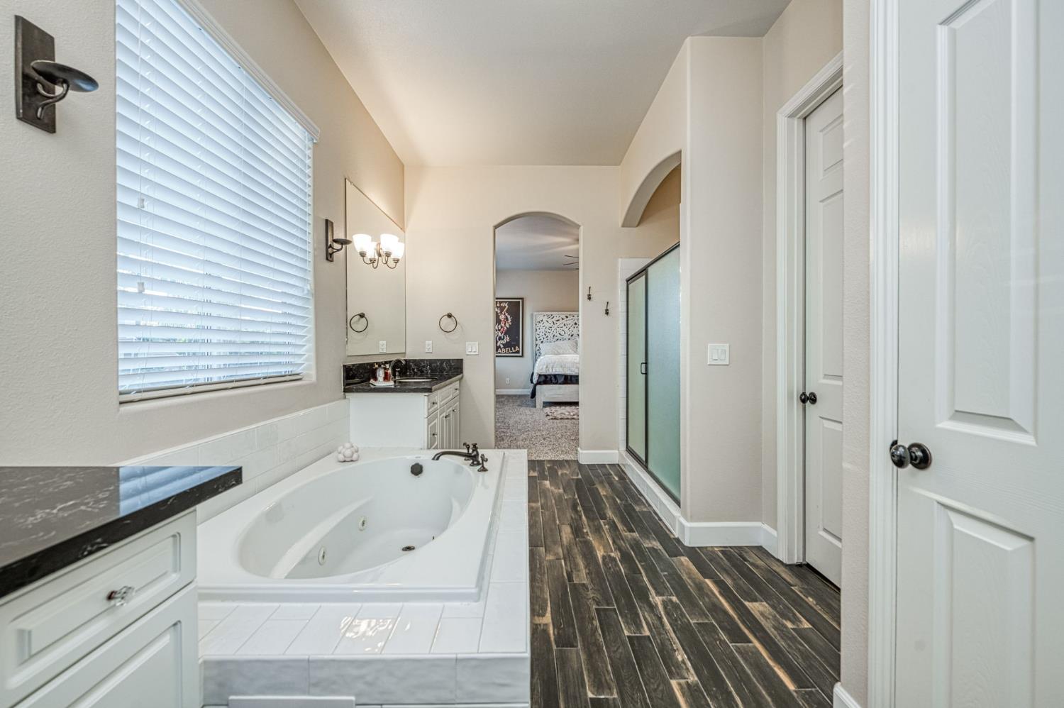 970 N Orangewood Avenue