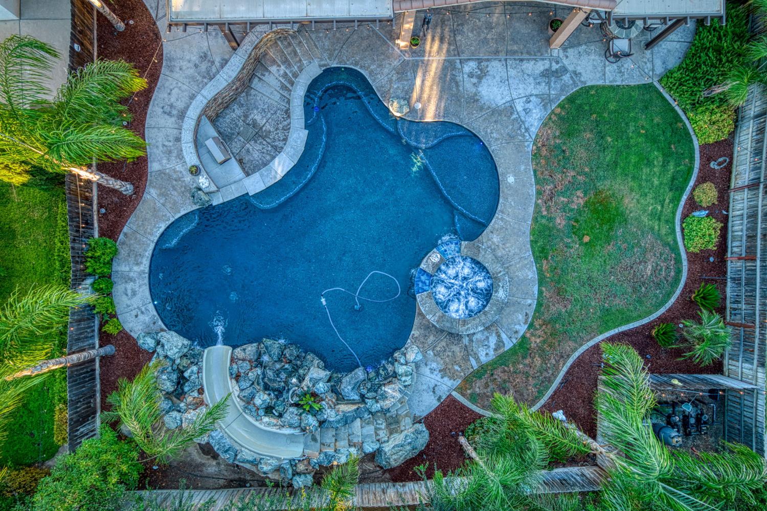 970 N Orangewood Avenue